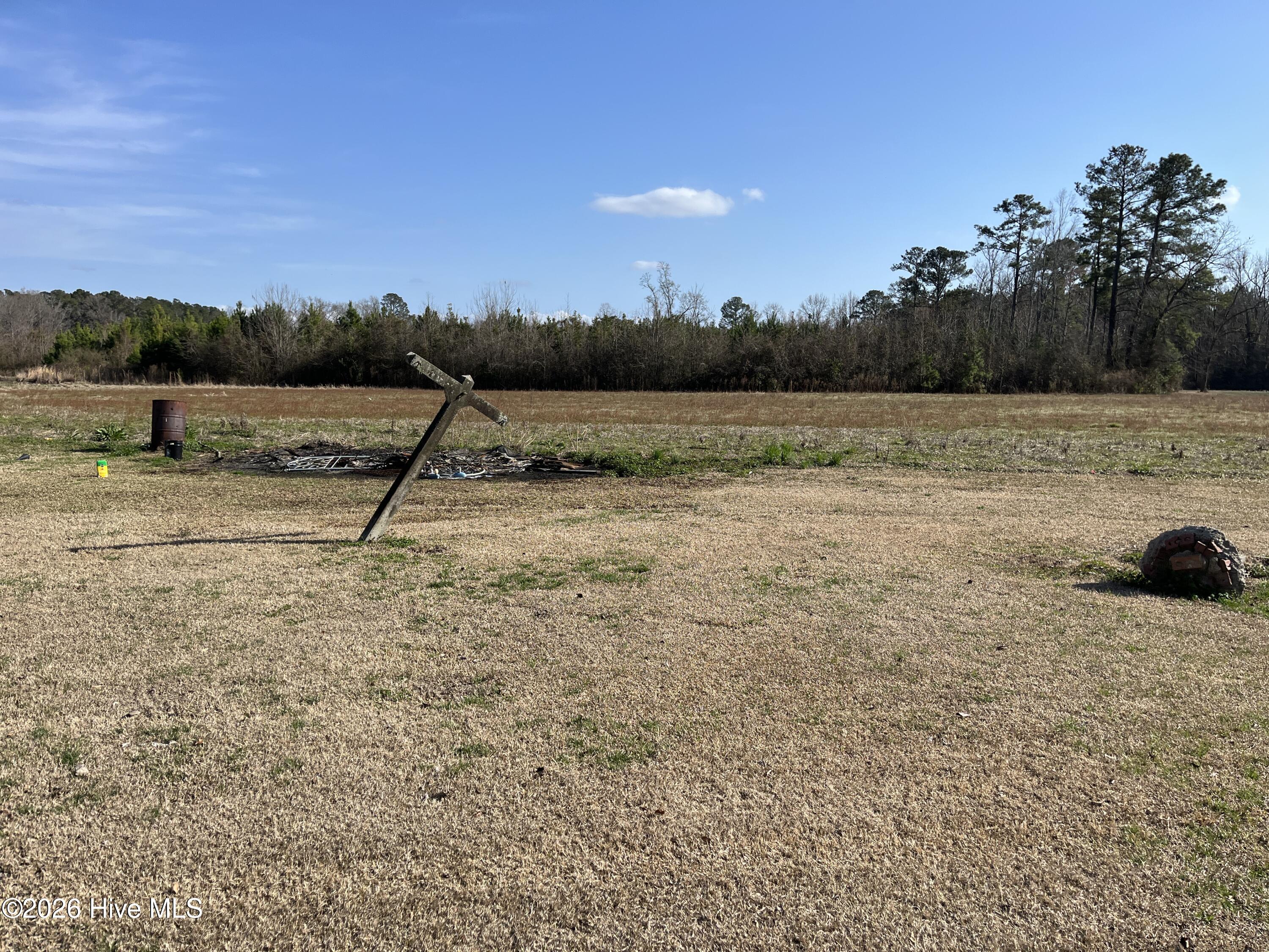 100568963 | Photo 19