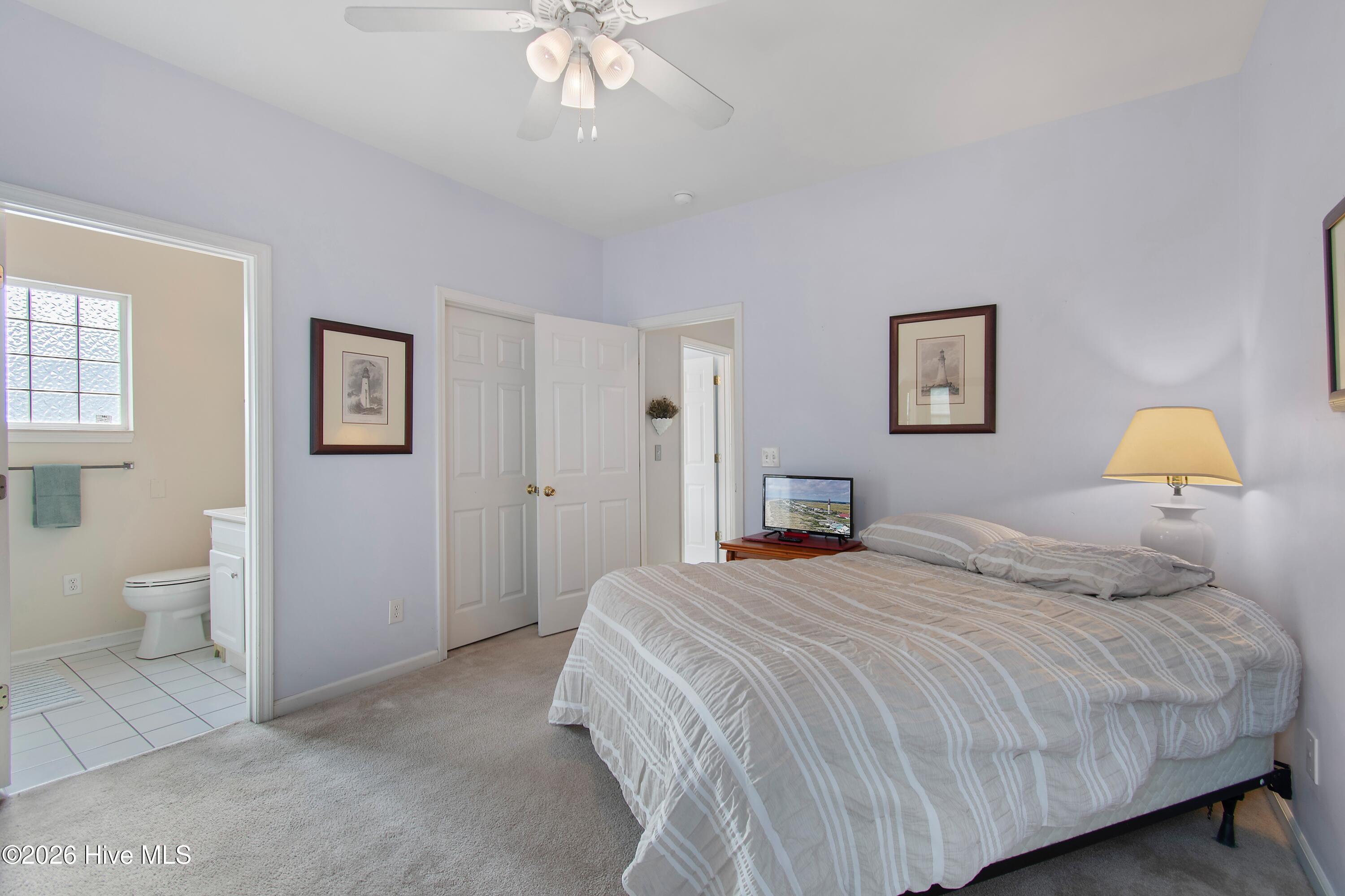 100556789 | Photo 11