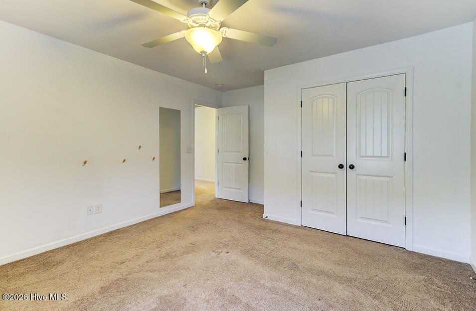 100548182 | Photo 10