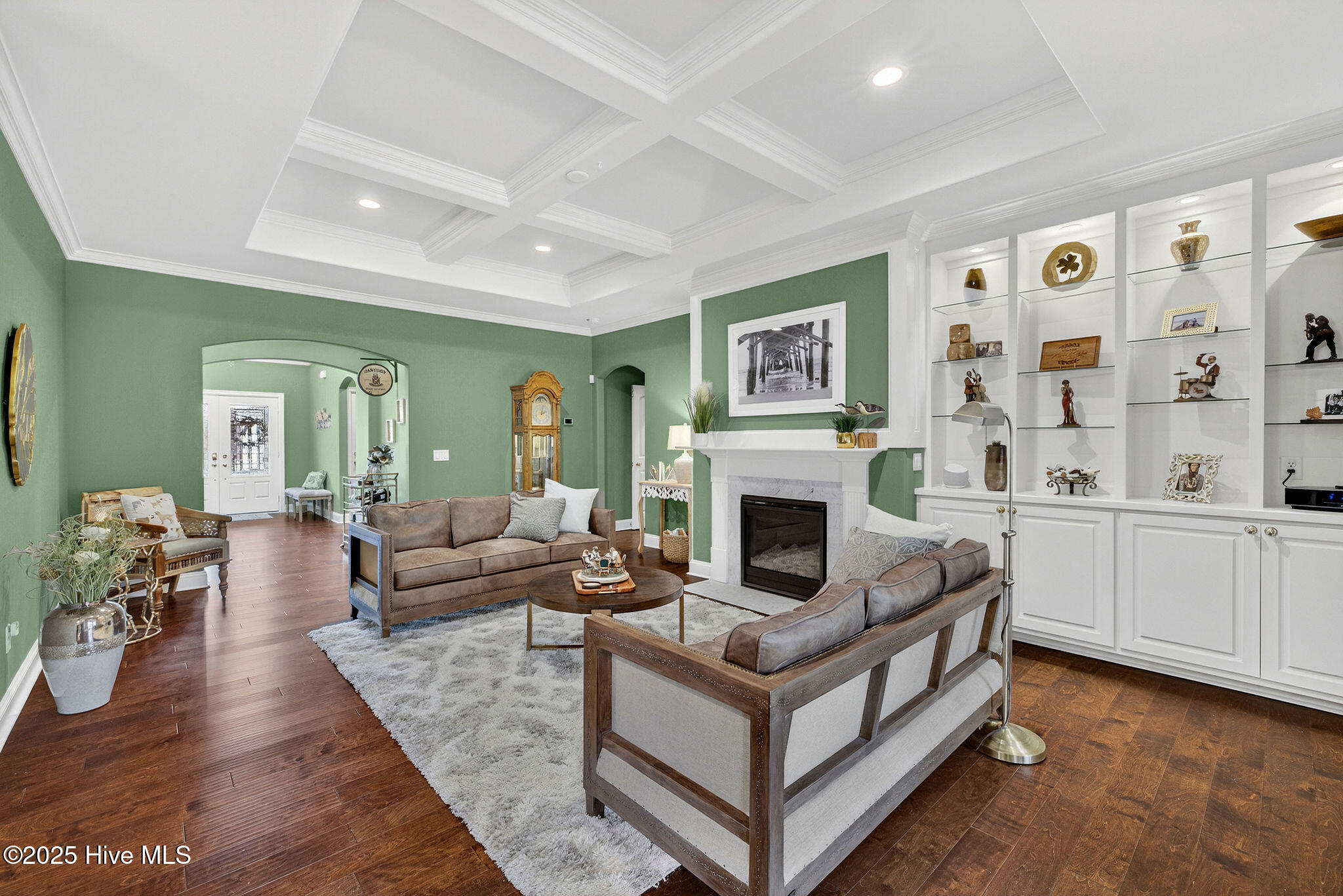 100543133 | Photo 10