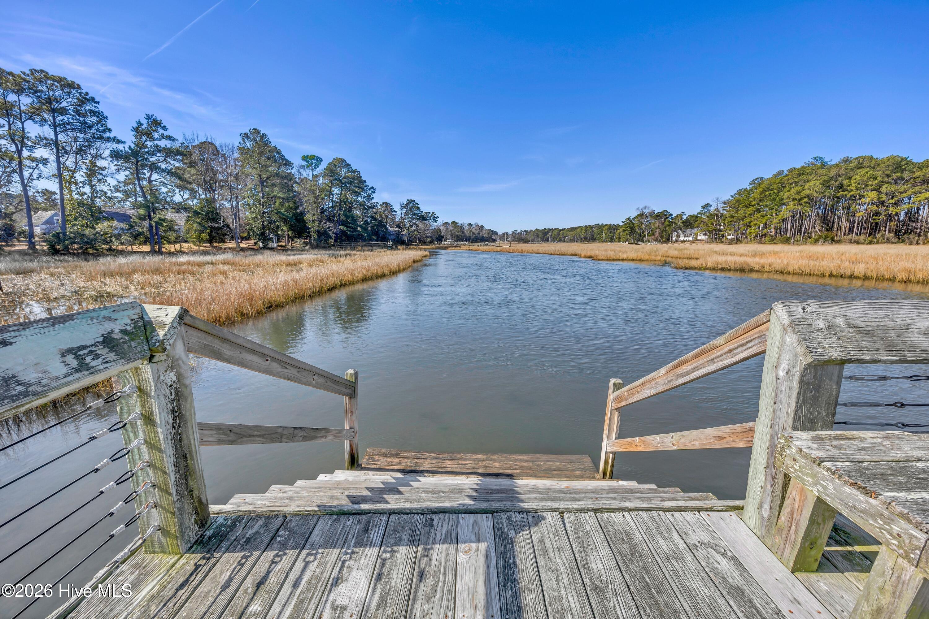 100554851 | Photo 38