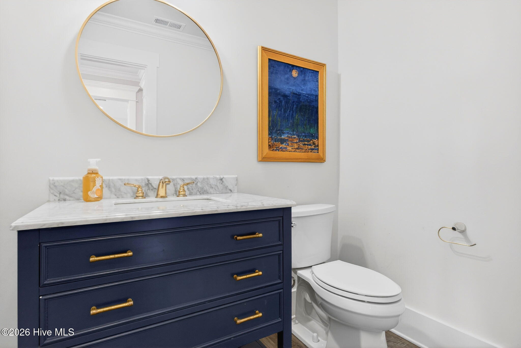 100554481 | Photo 24