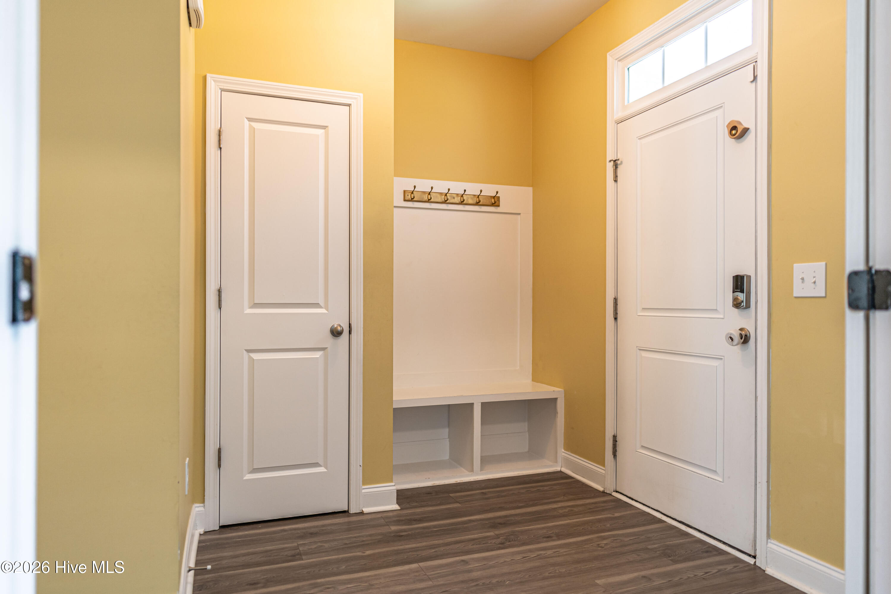 Photo 4 of Single family home for sale at 170 Lakeview Dr, Southern Pines, NC 28387 | MLS# 100599464 | Listing updated on 2026-09-02