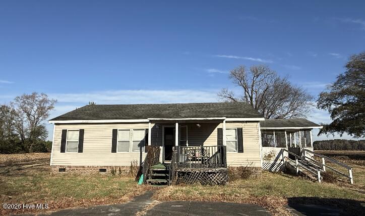 Exterior photo of 1242 Pages Lake Road, Saint Pauls, NC 28384. MLS: 100581485