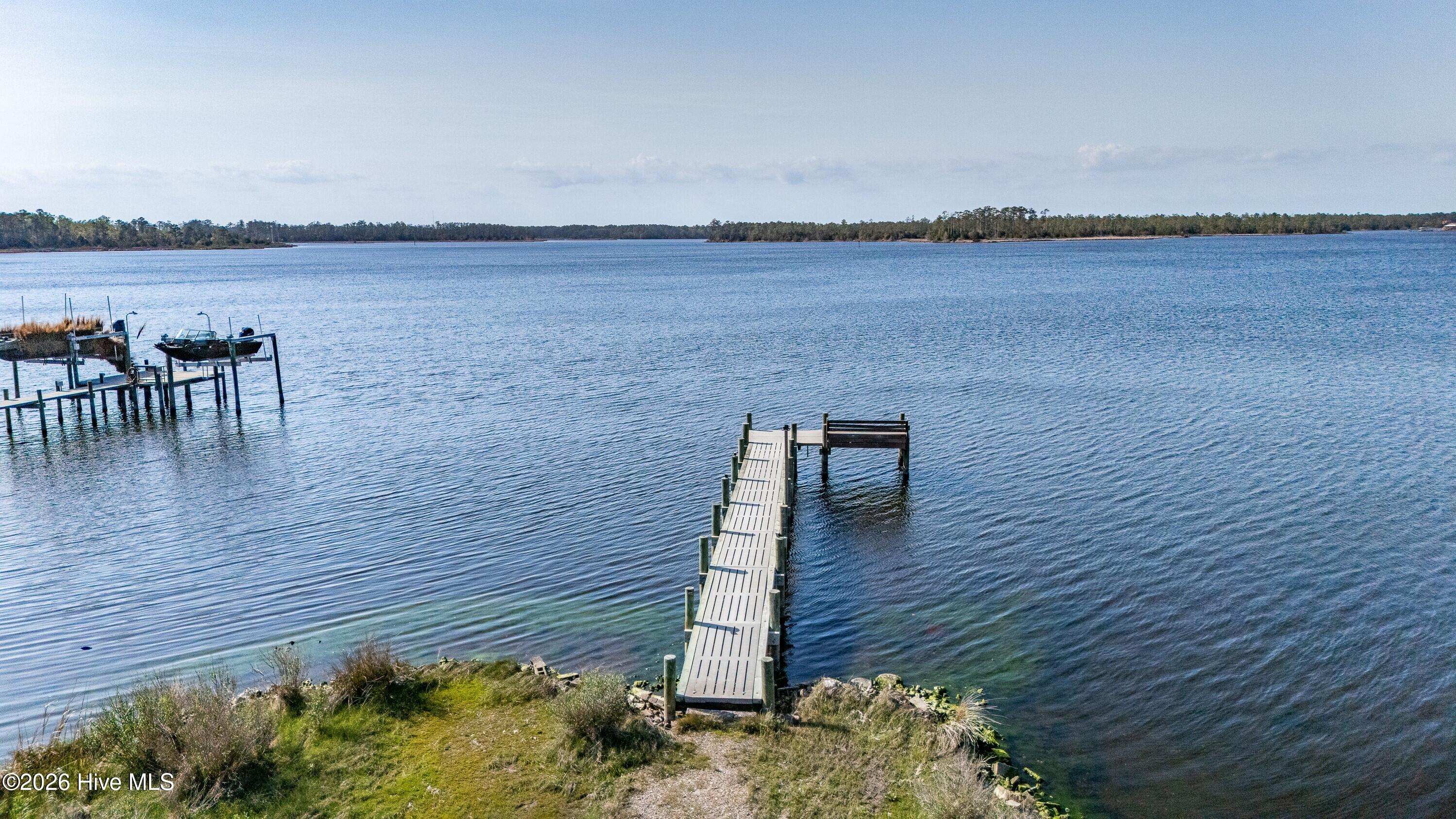 678 Weaver Camp Road,Merritt