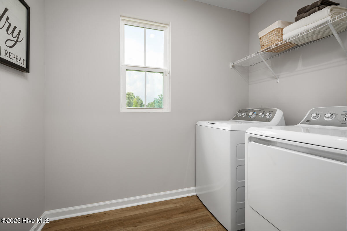 100525623 | Photo 14