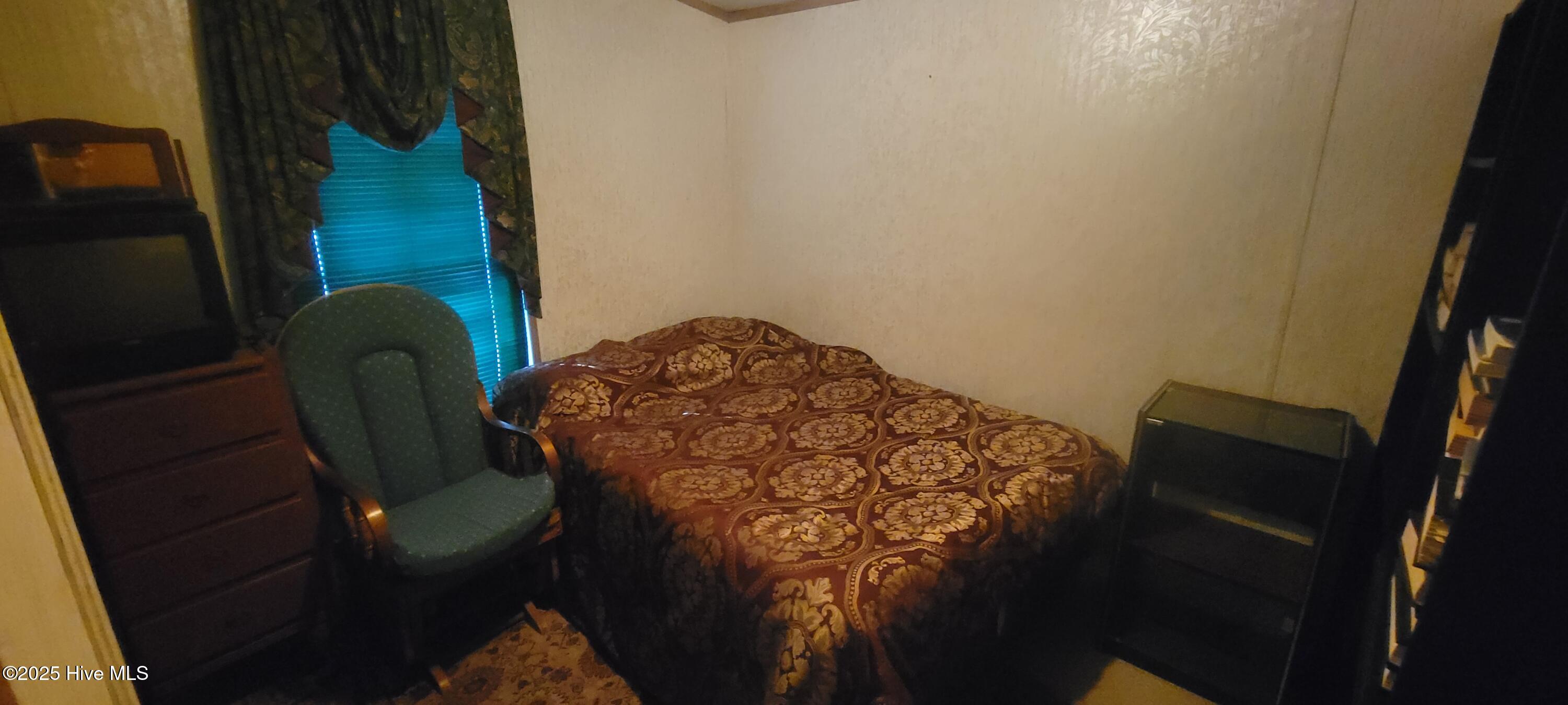 100543288 | Photo 38