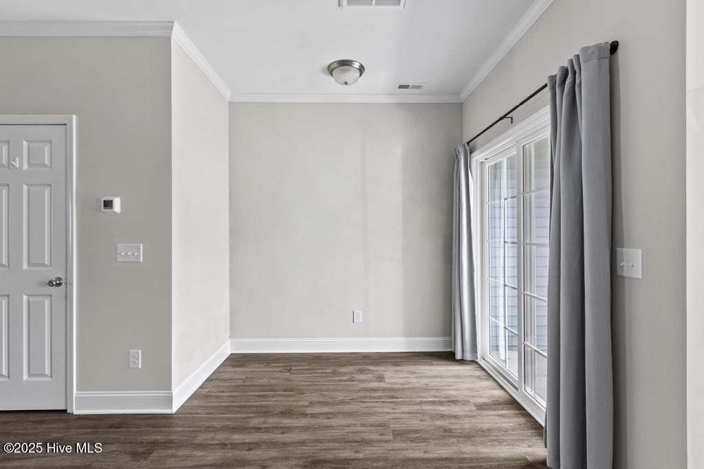 100552044 | Photo 10