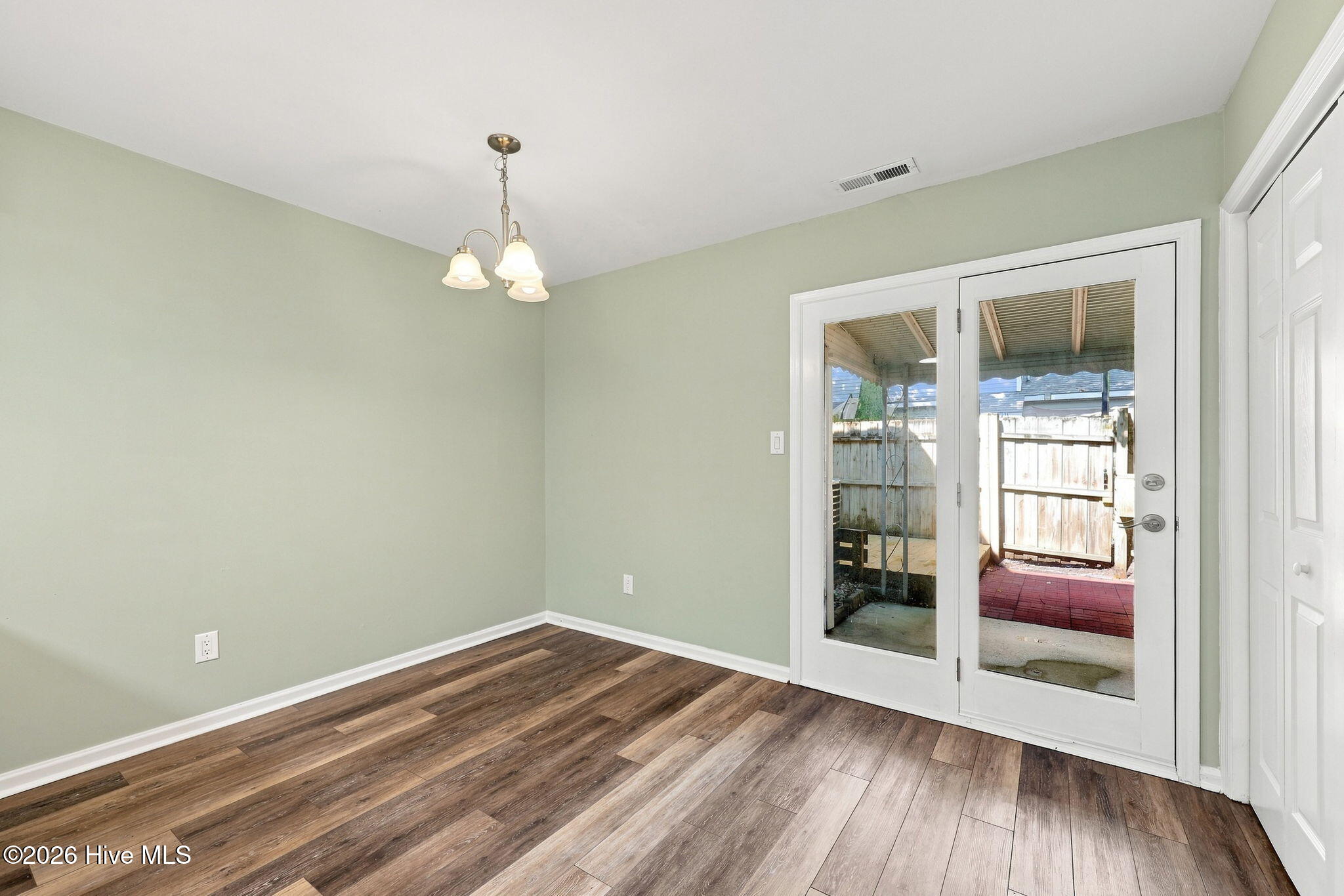 3200 Crystal Oaks Lane 850,Morehead City