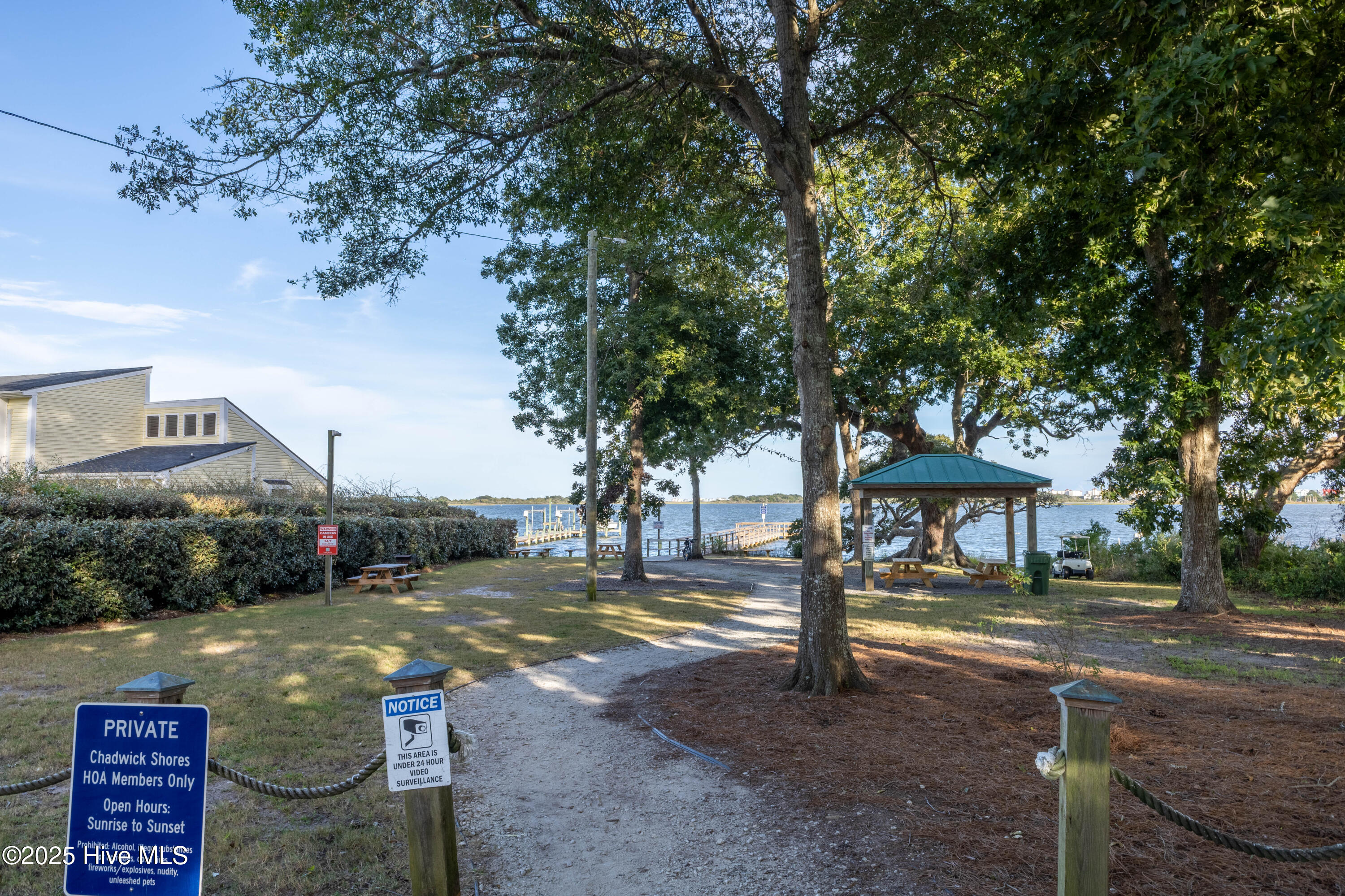 100534088 | Photo 53