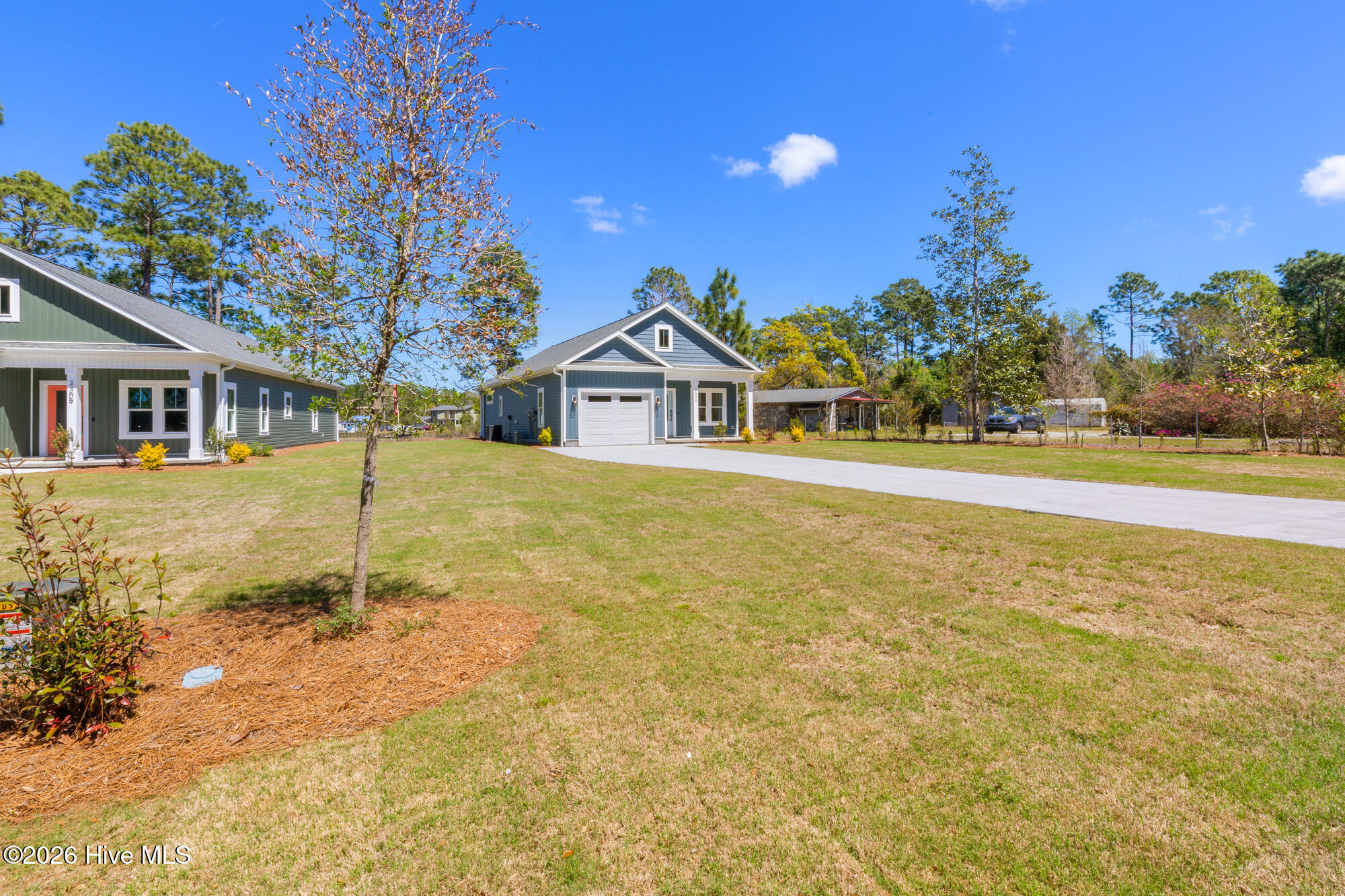 100565592 | Photo 57