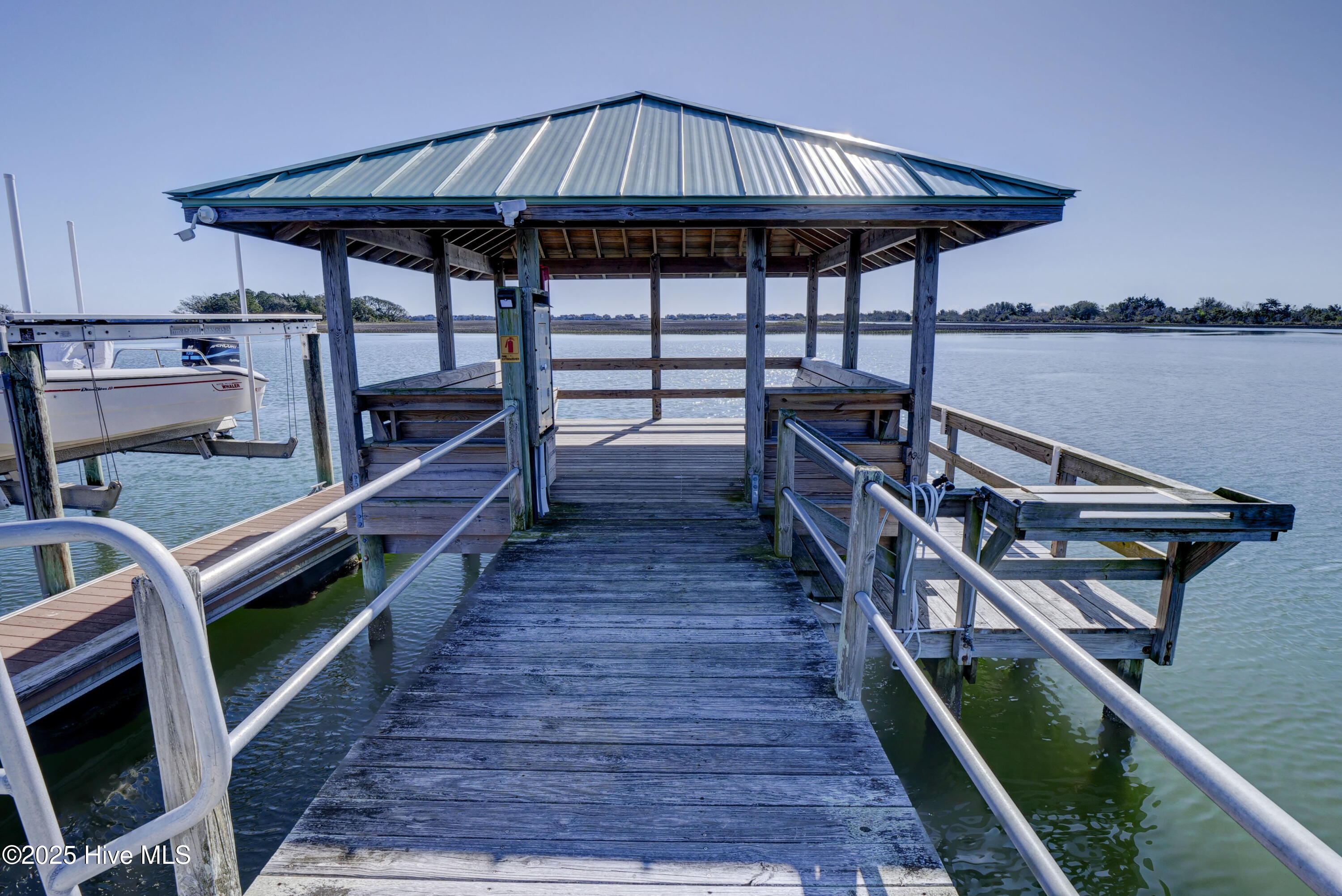 100539062 | Photo 70