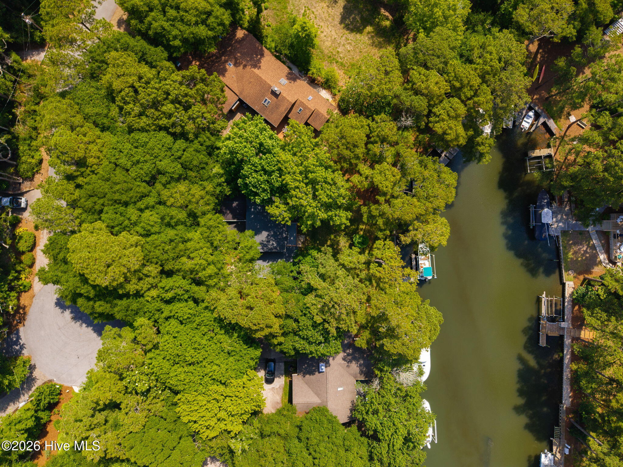 121 White Ash Drive,Pine Knoll Shores