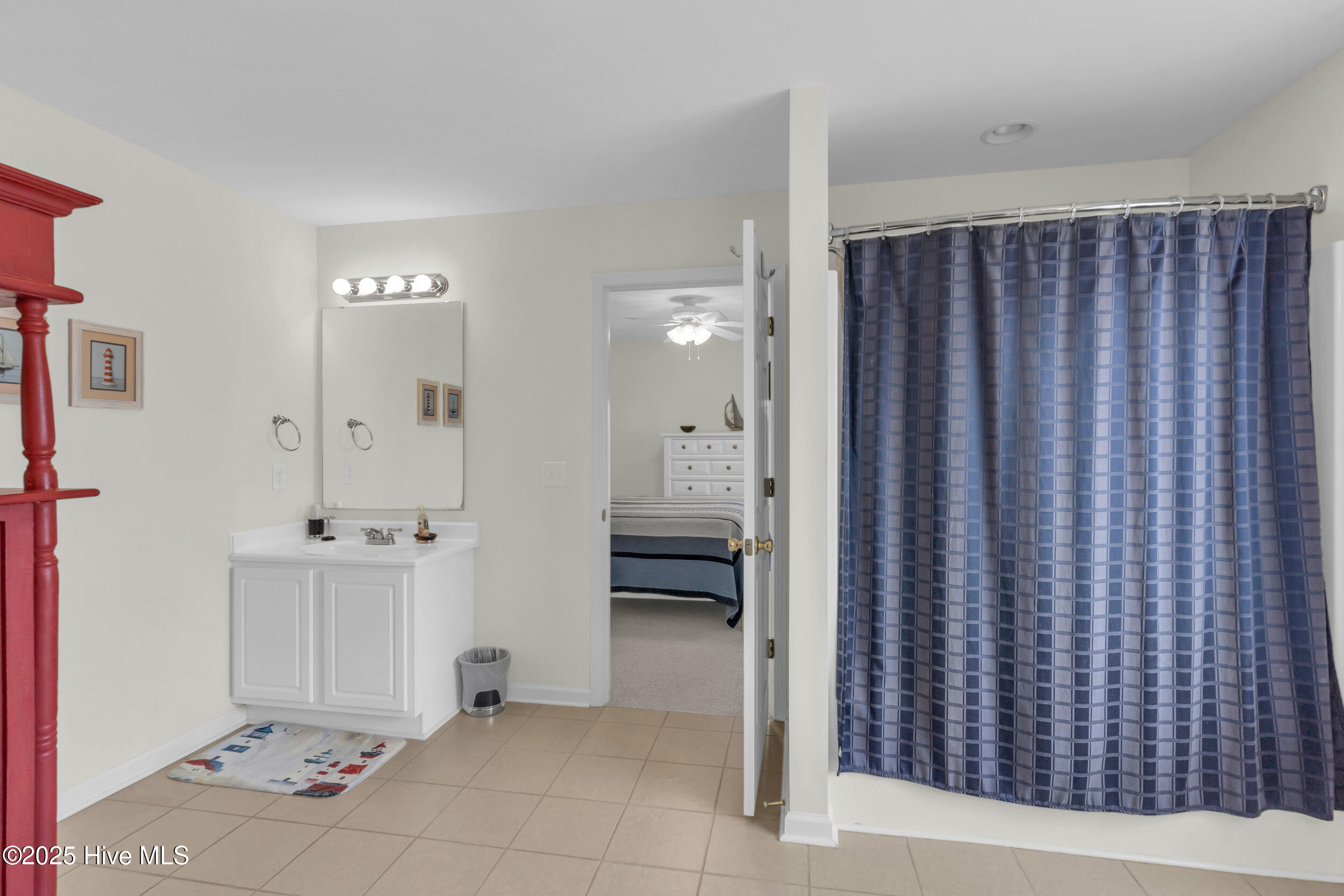 100522612 | Photo 25