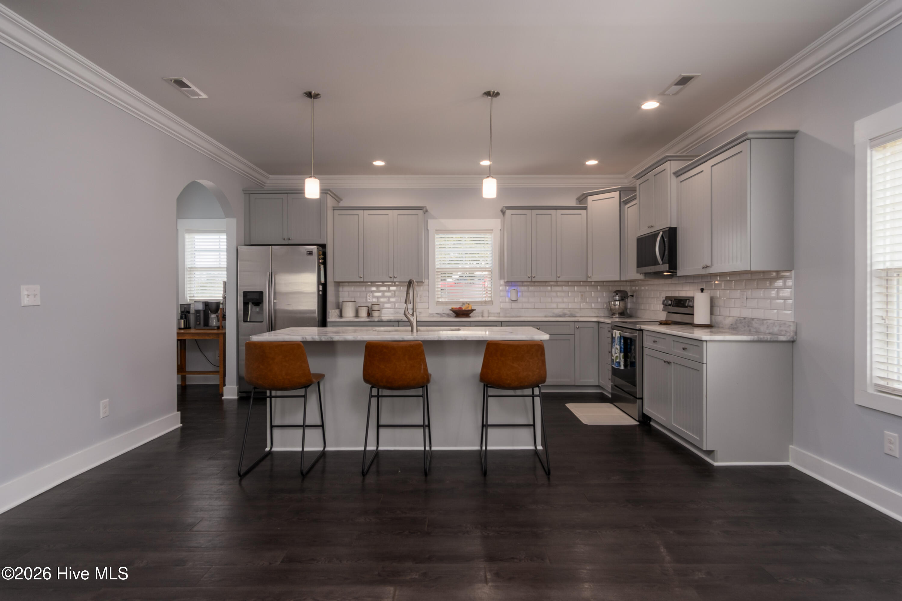 100558497 | Photo 21