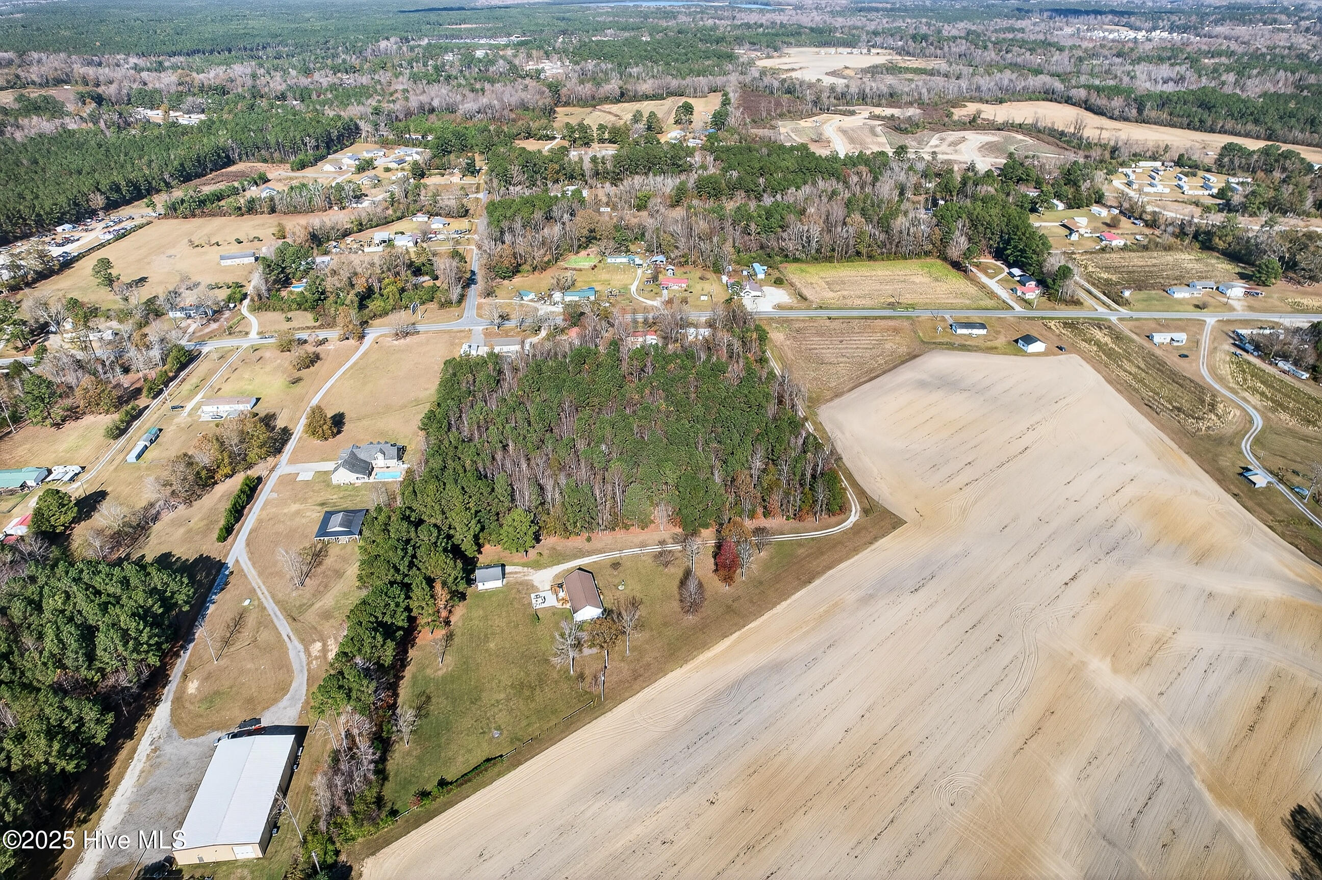 100543152 | Photo 40