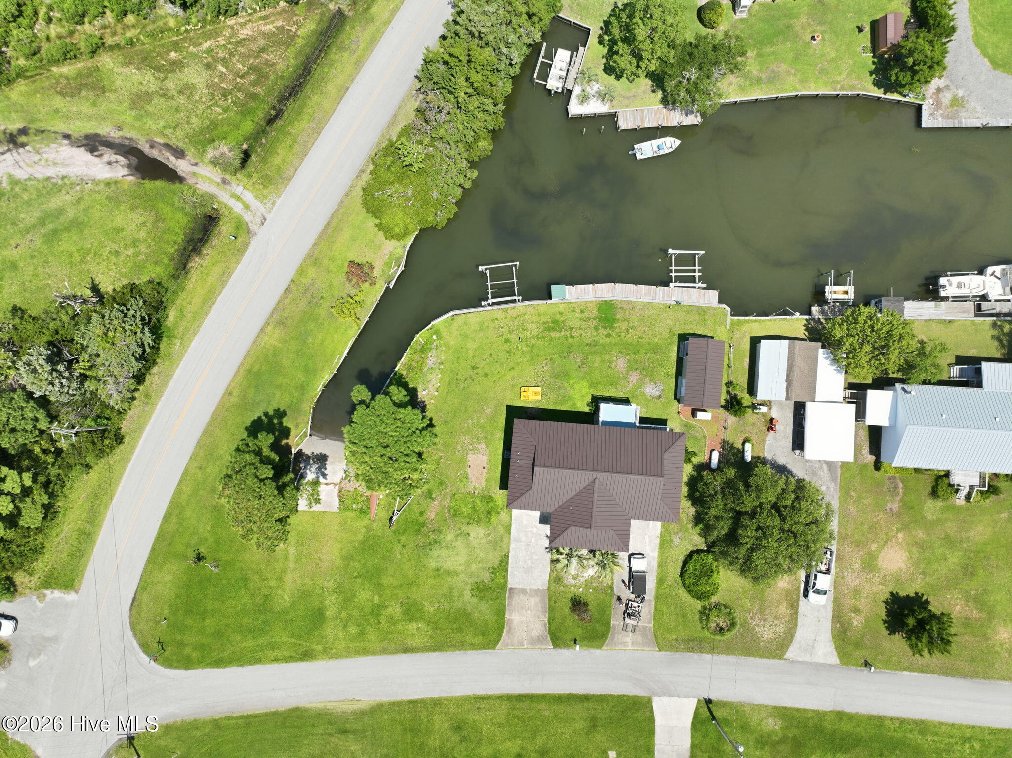Exterior photo of 115 Jennifer Drive, Harkers Island, NC 28531. MLS: 100593427