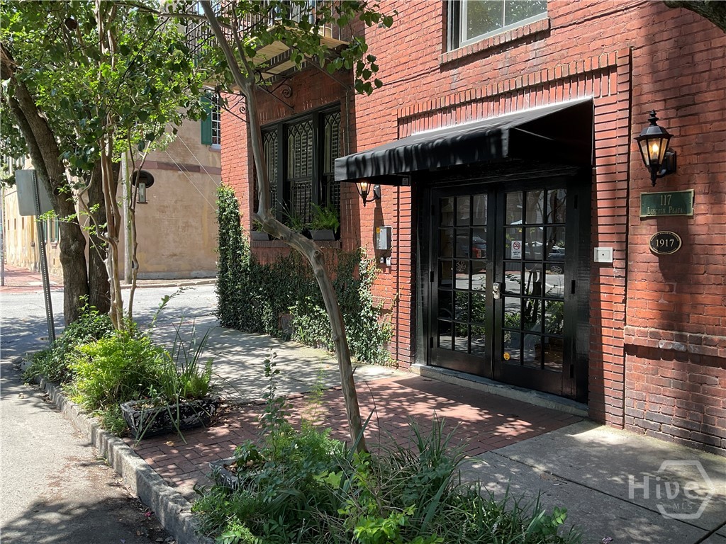 1st image of 117 Lincoln St #5A, Savannah, GA 31401 | MLS# SA334603