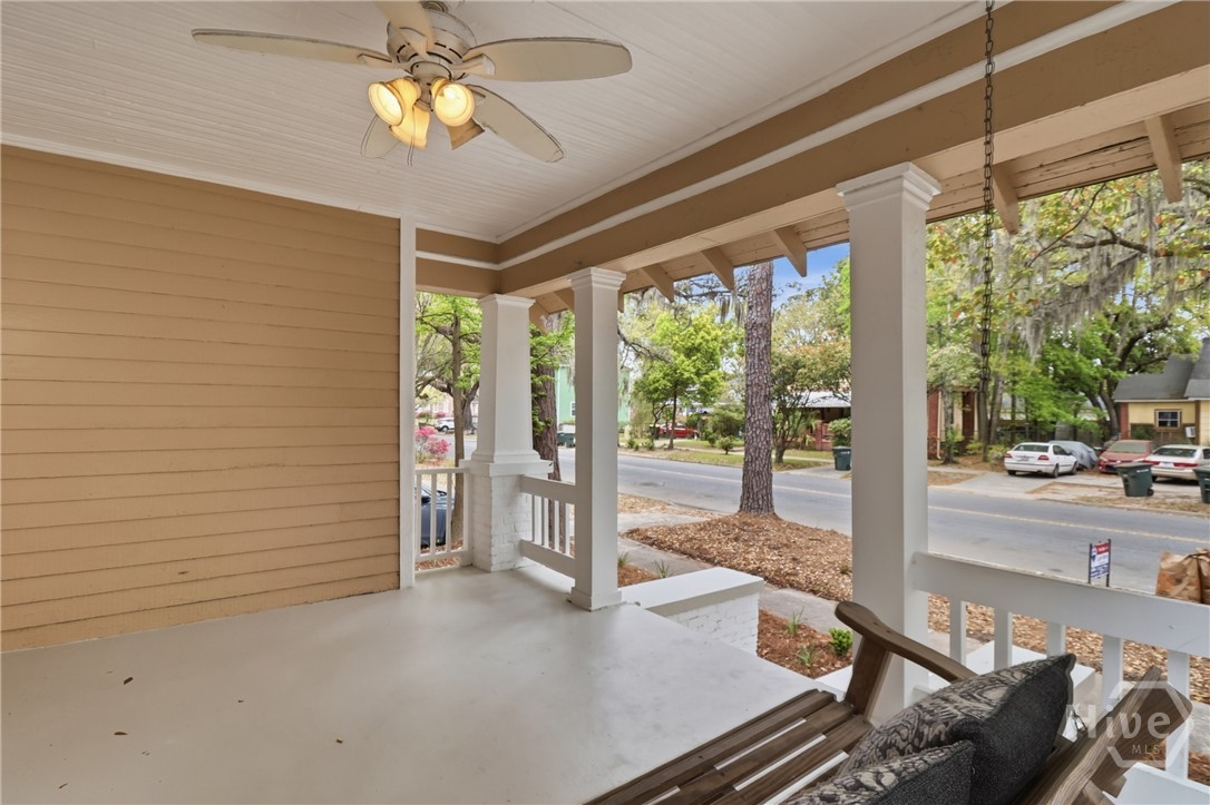 Homes for sale in Savannah, GA | 647 E 37th St, Savannah, GA 31401 | MLS# SA346482