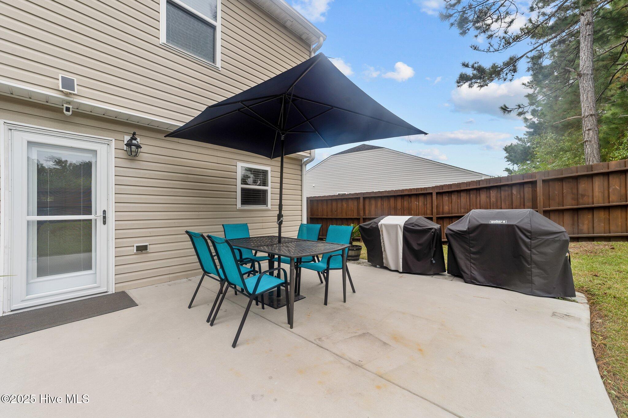 100544297 | Photo 25