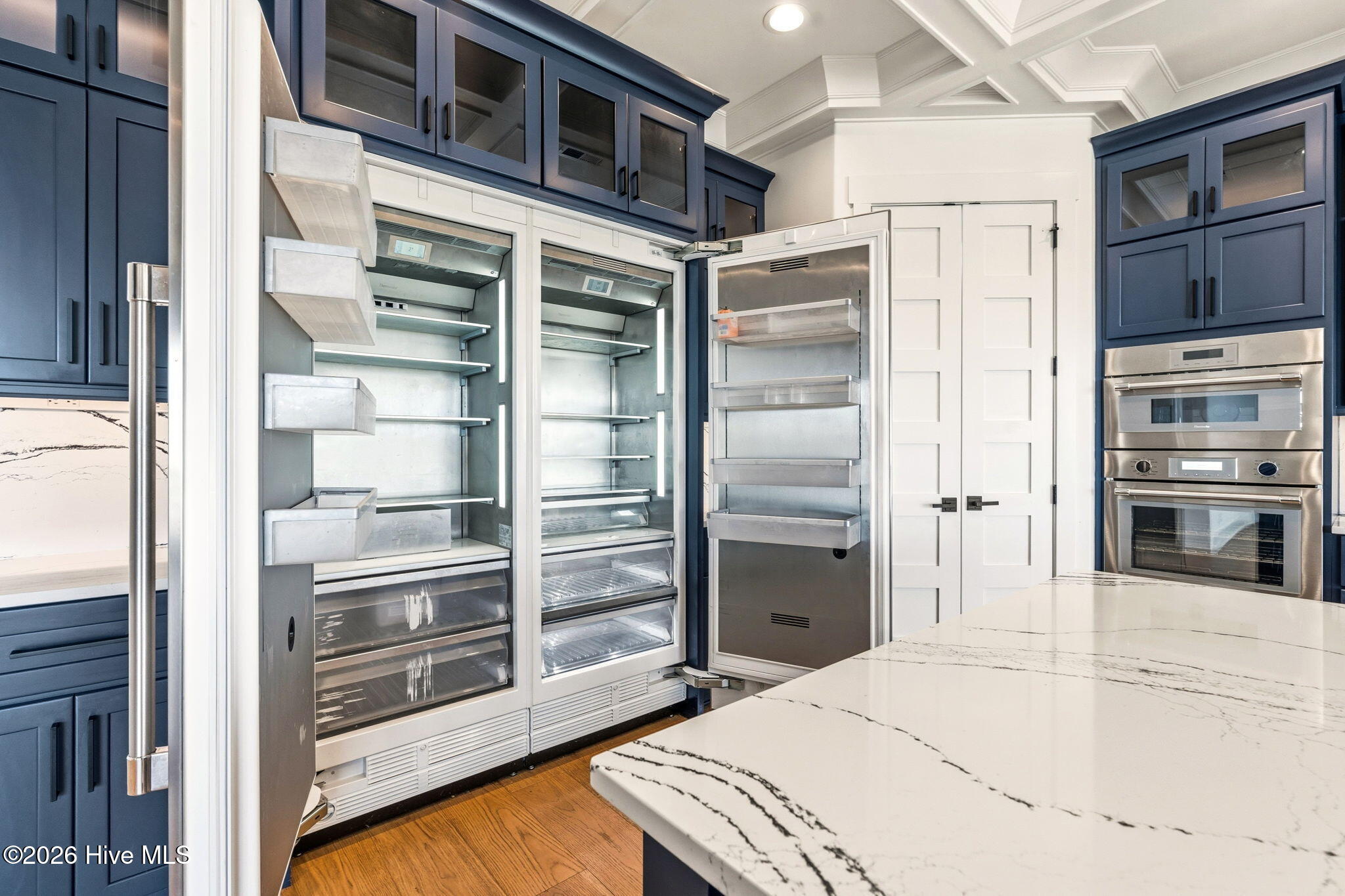 100557252 | Photo 21