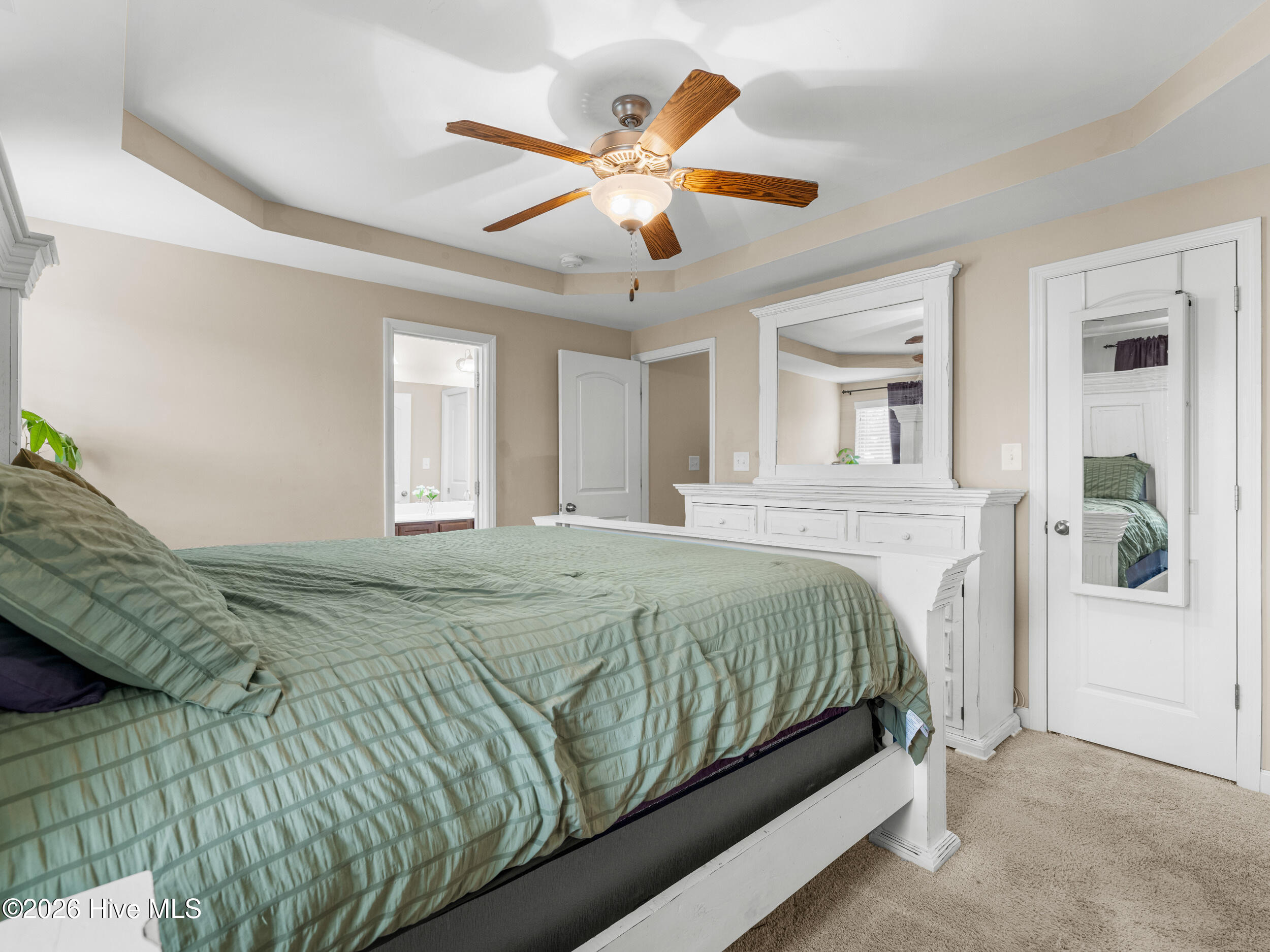 100552260 | Photo 17