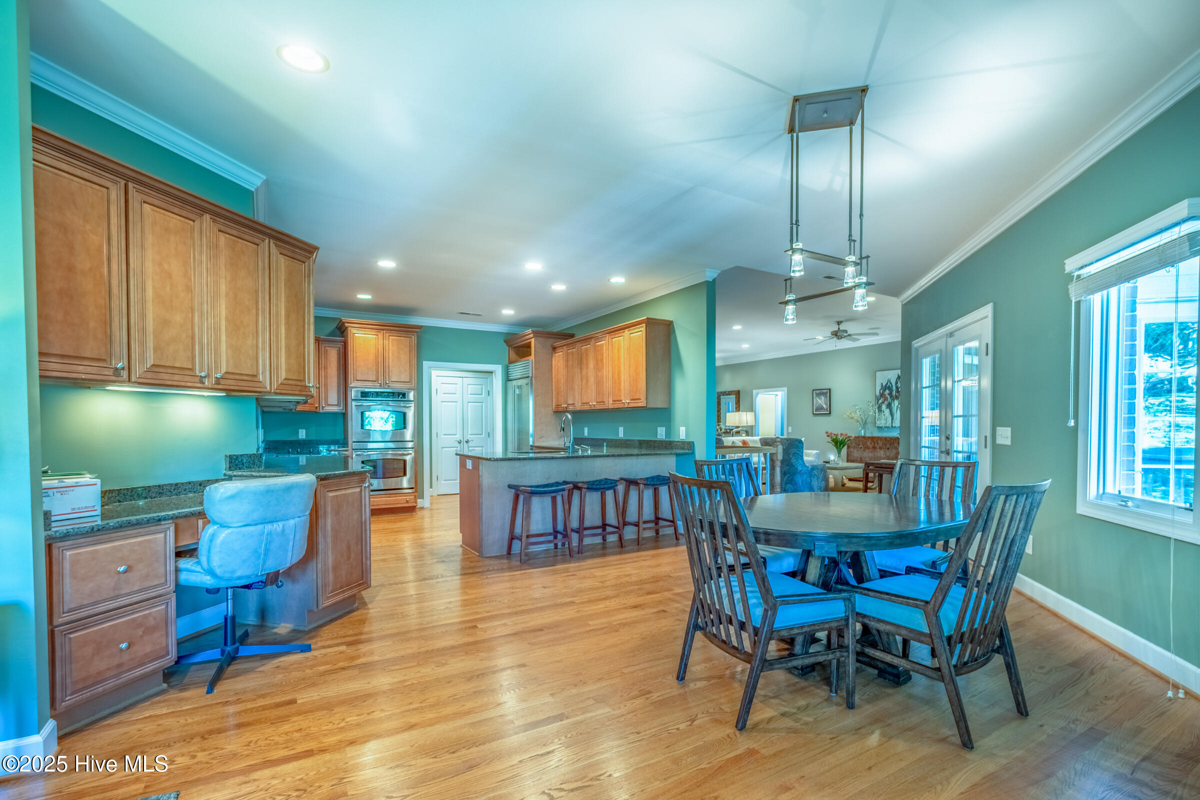 80 Lakewood Drive