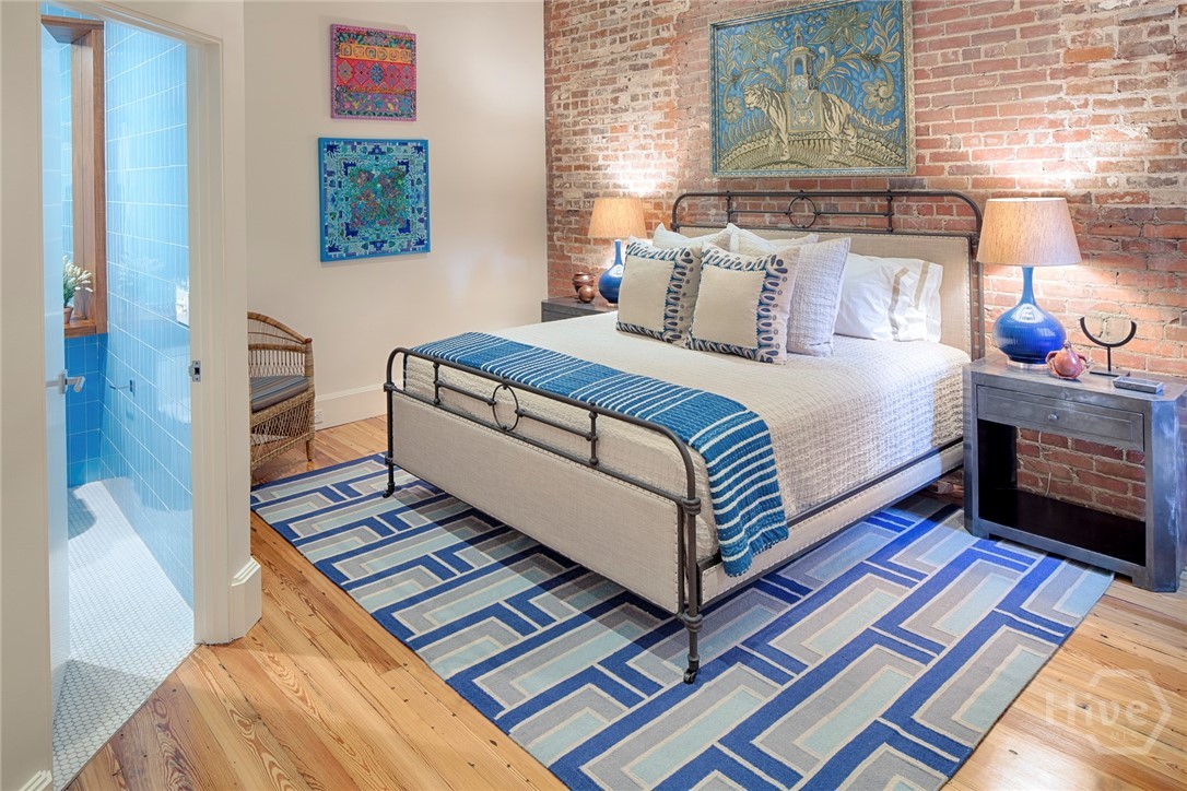 232 E Broughton Street, Savannah, GA, 31401