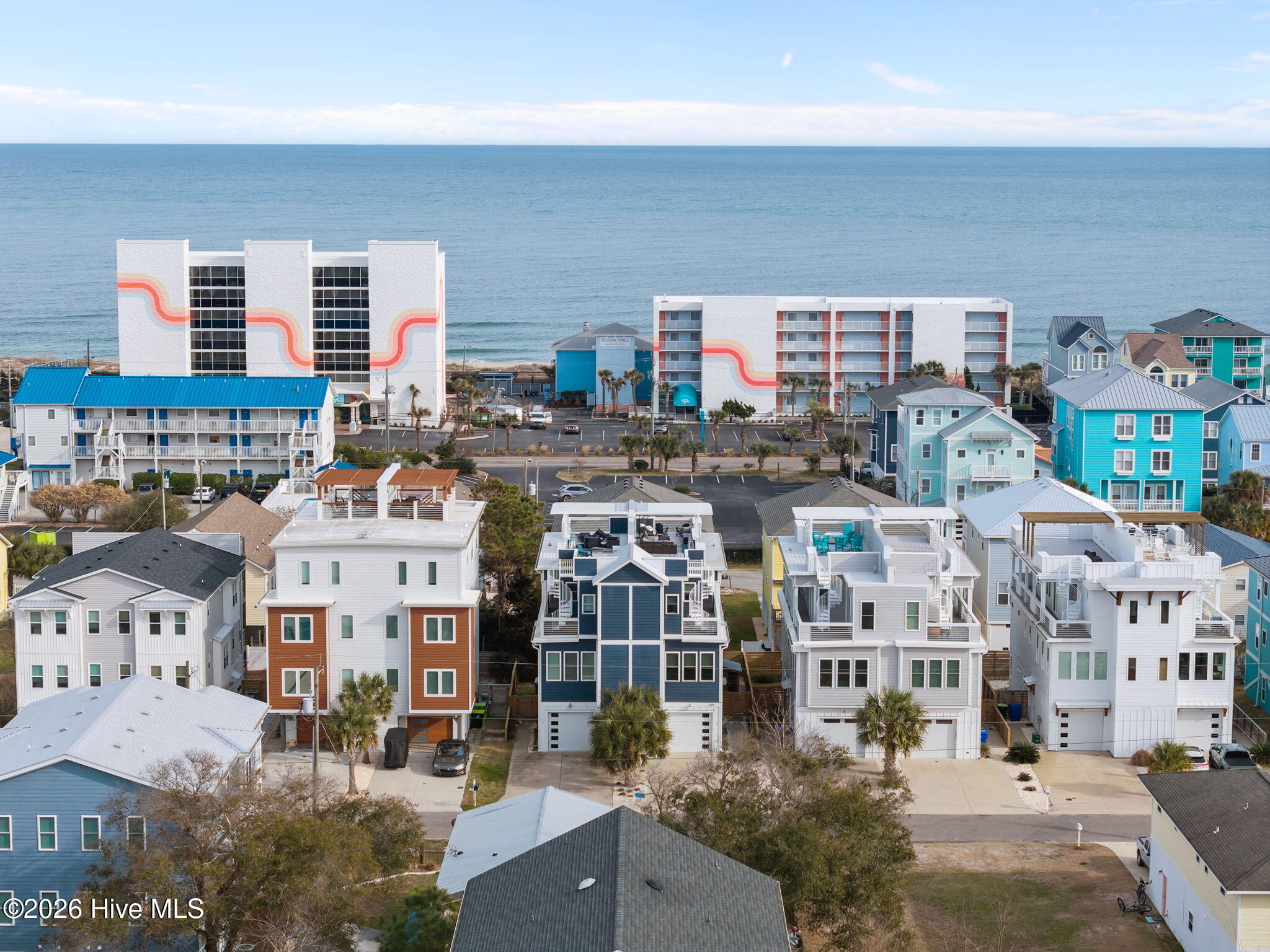 100552743 | Photo 57