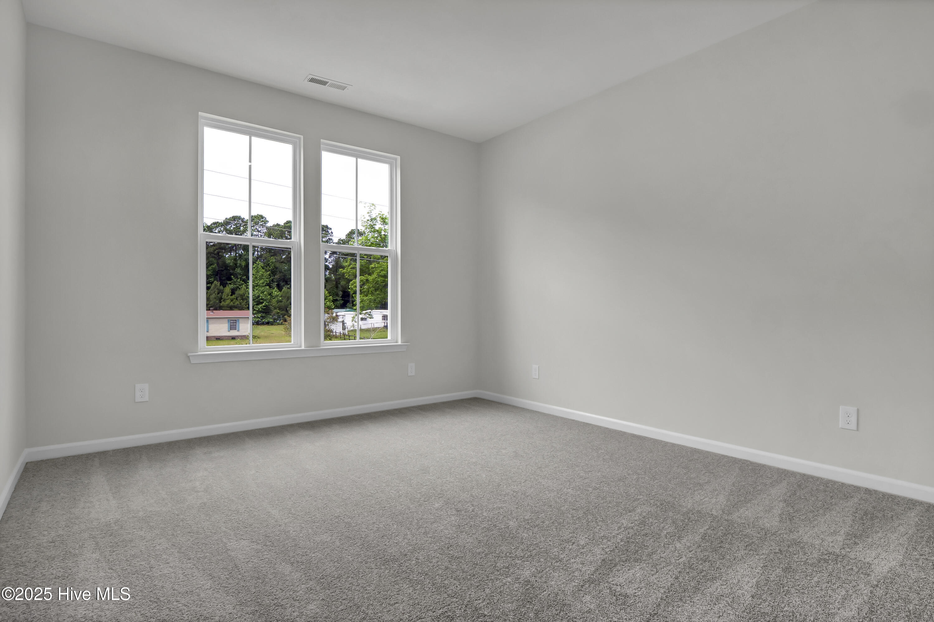 100538172 | Photo 29