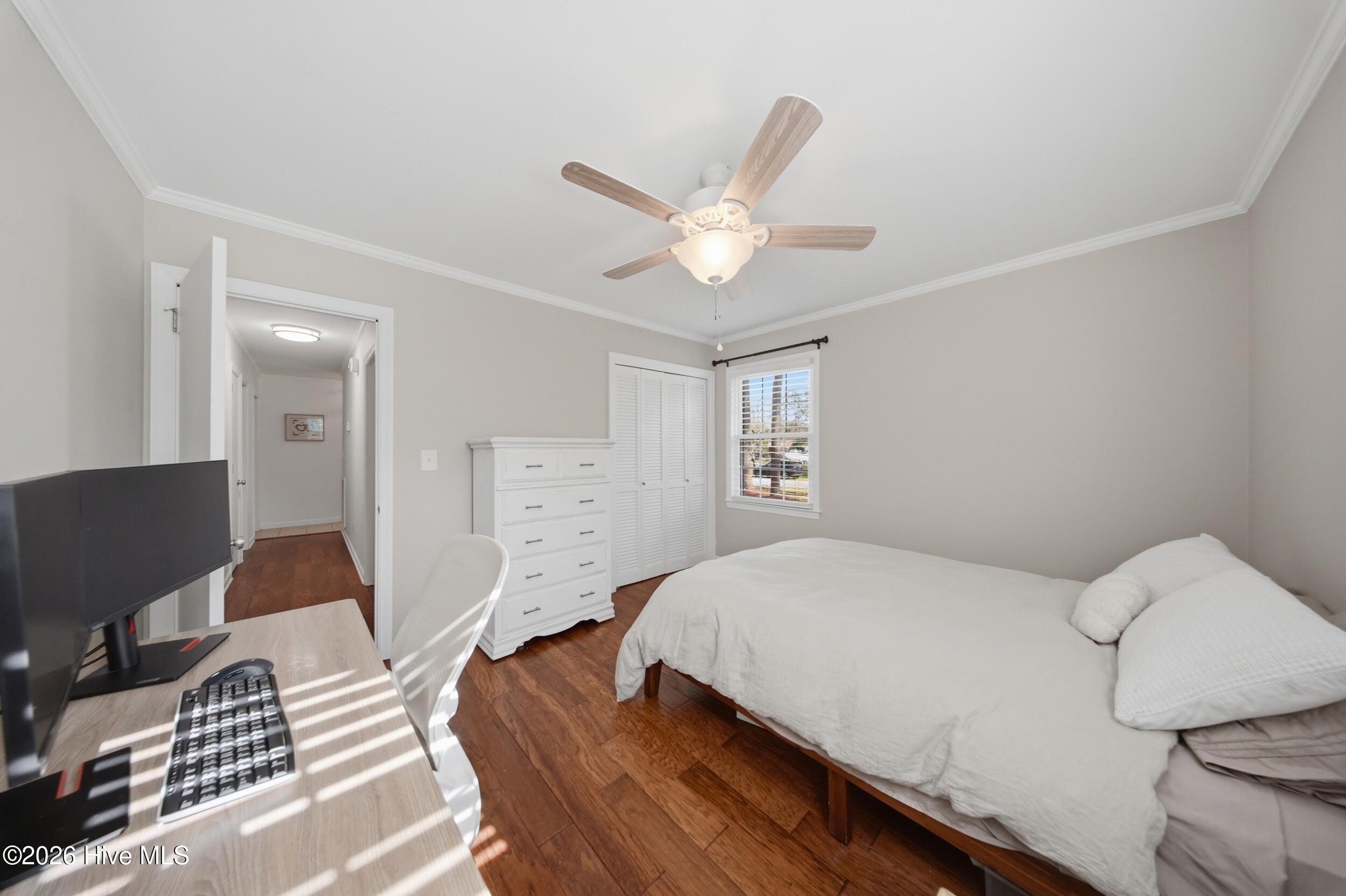 100561362 | Photo 38