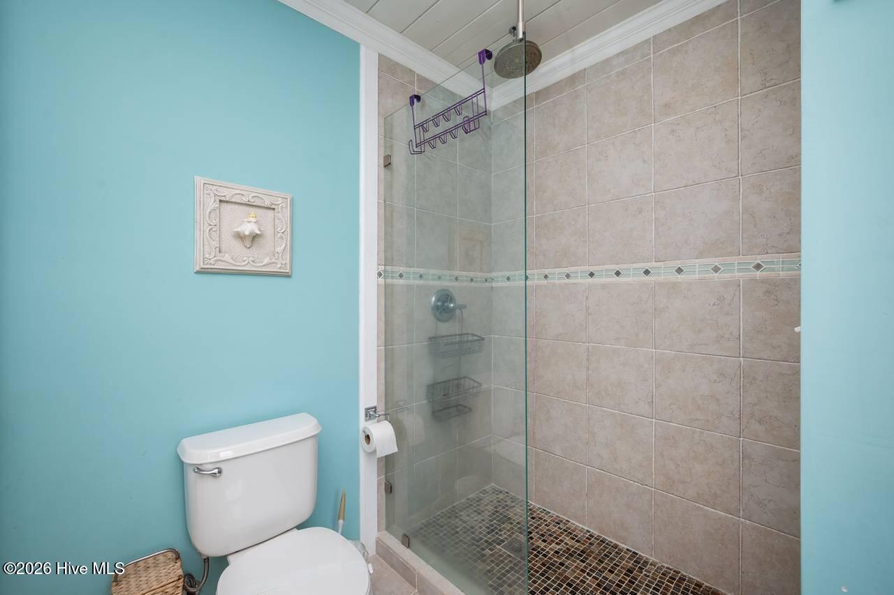 100553106 | Photo 21