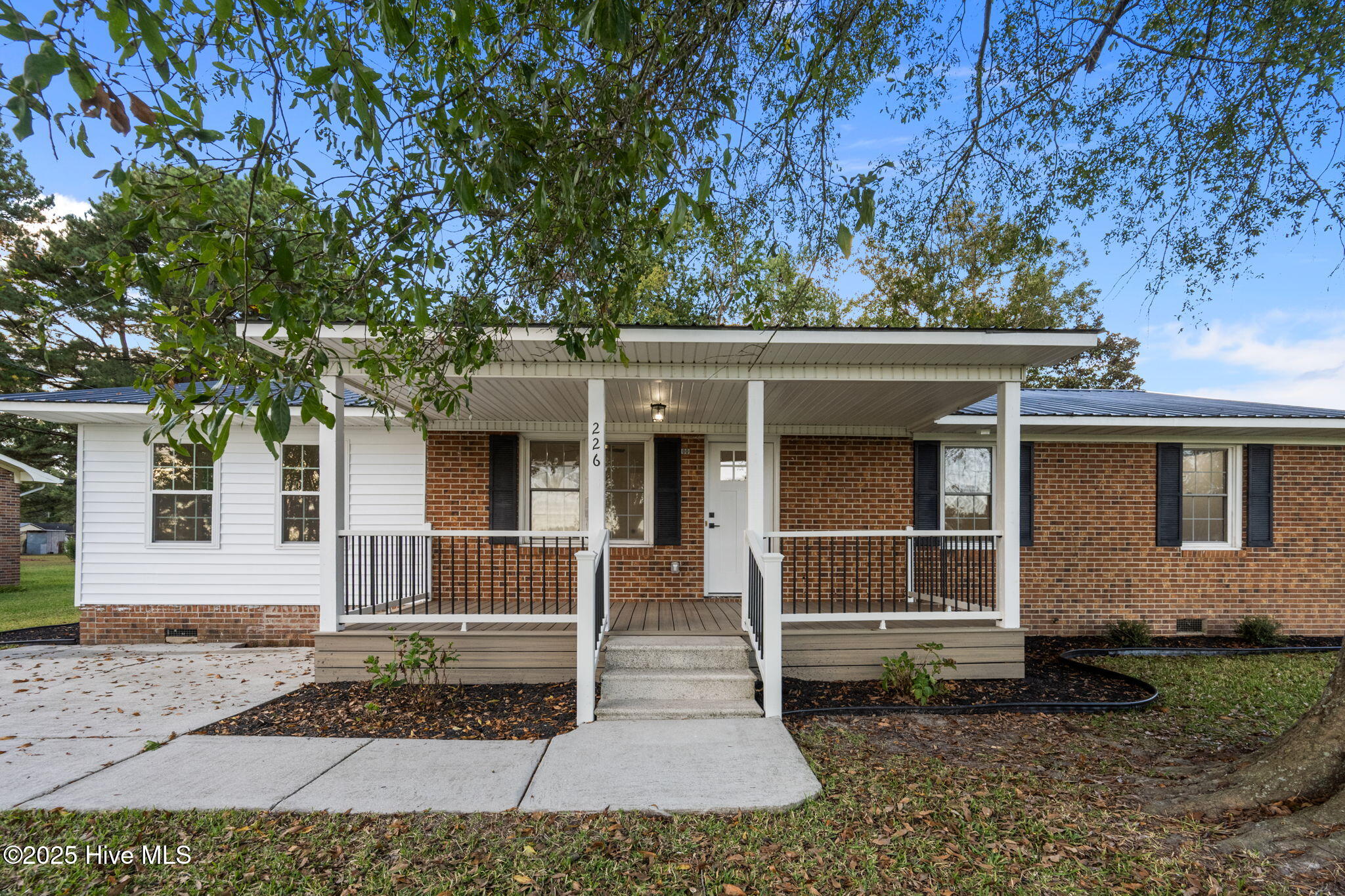 Property at 226 Beulaville Highway