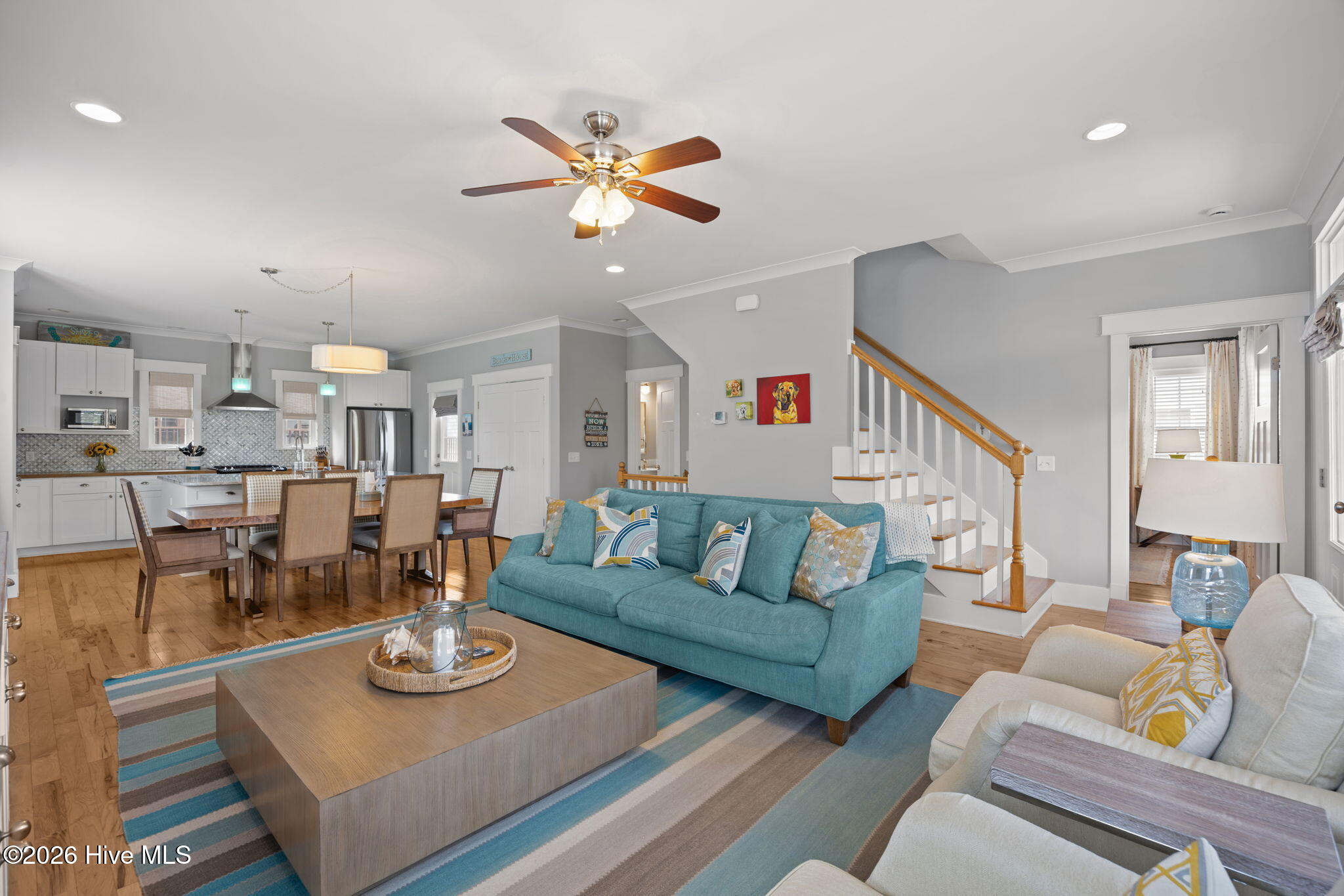 100564521 | Photo 14