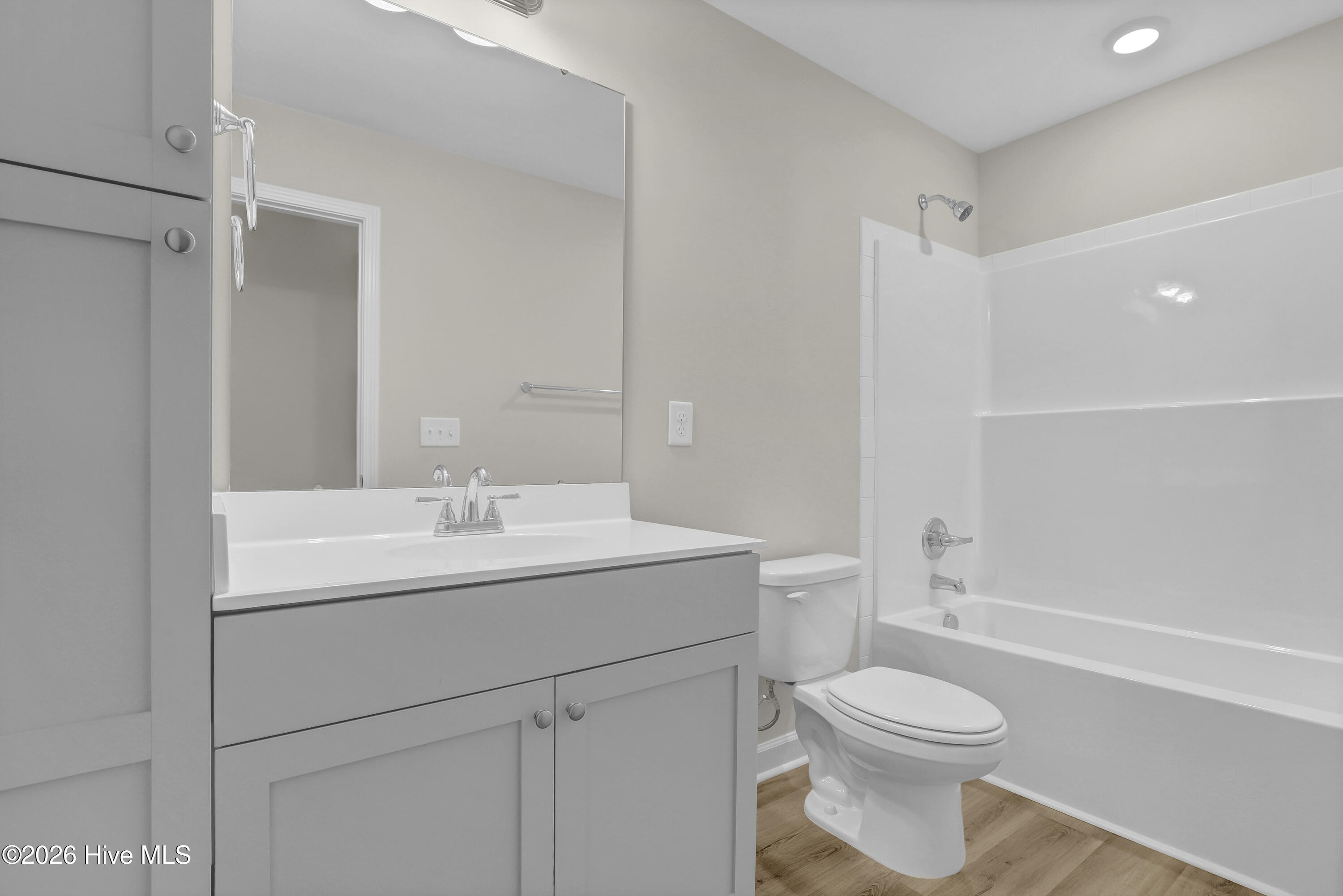 100509552 | Photo 23