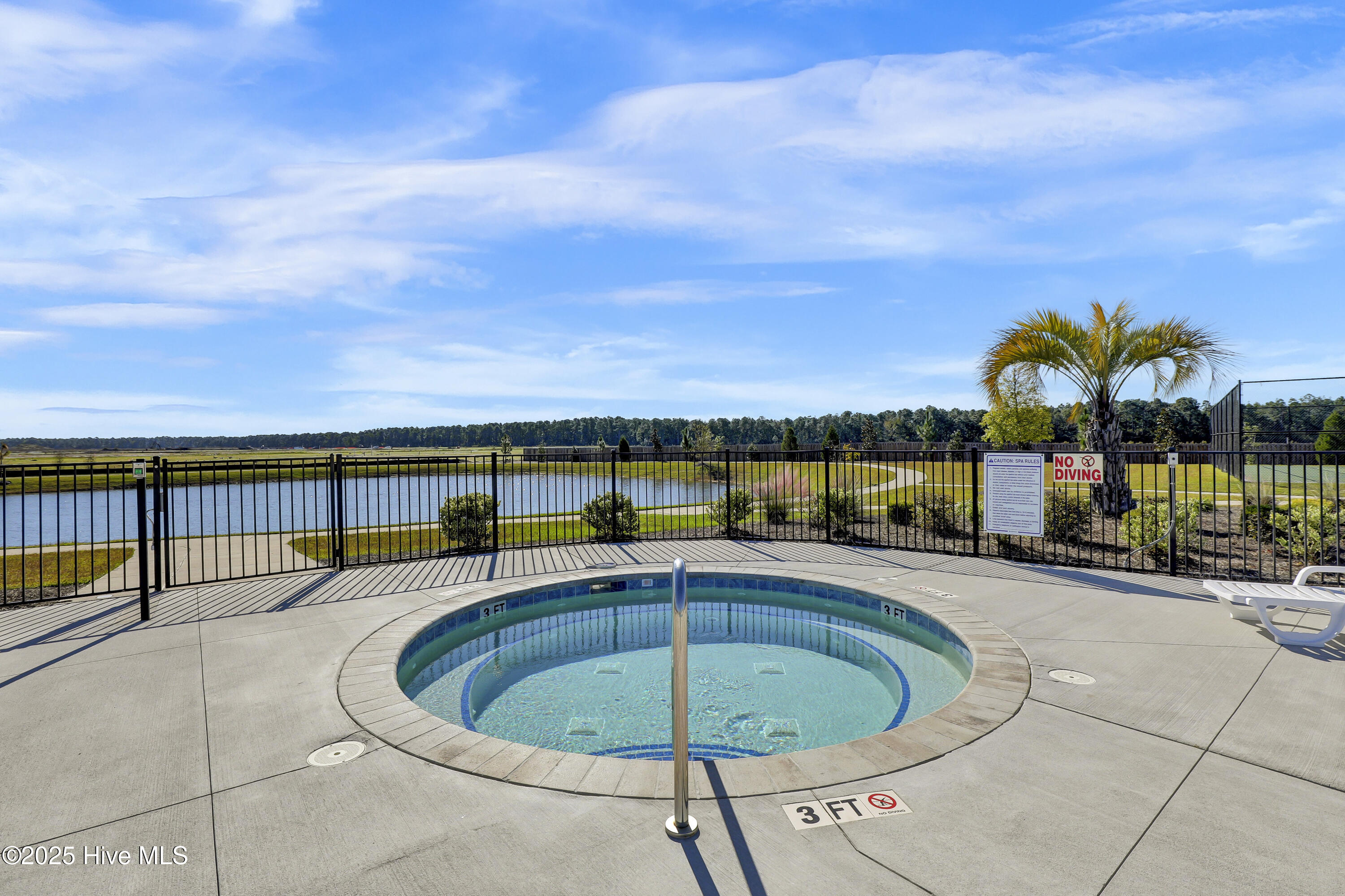 100536874 | Photo 34