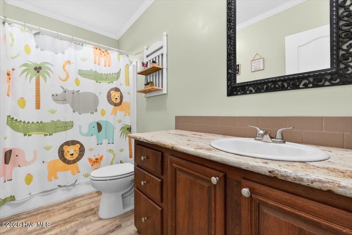 100551203 | Photo 28