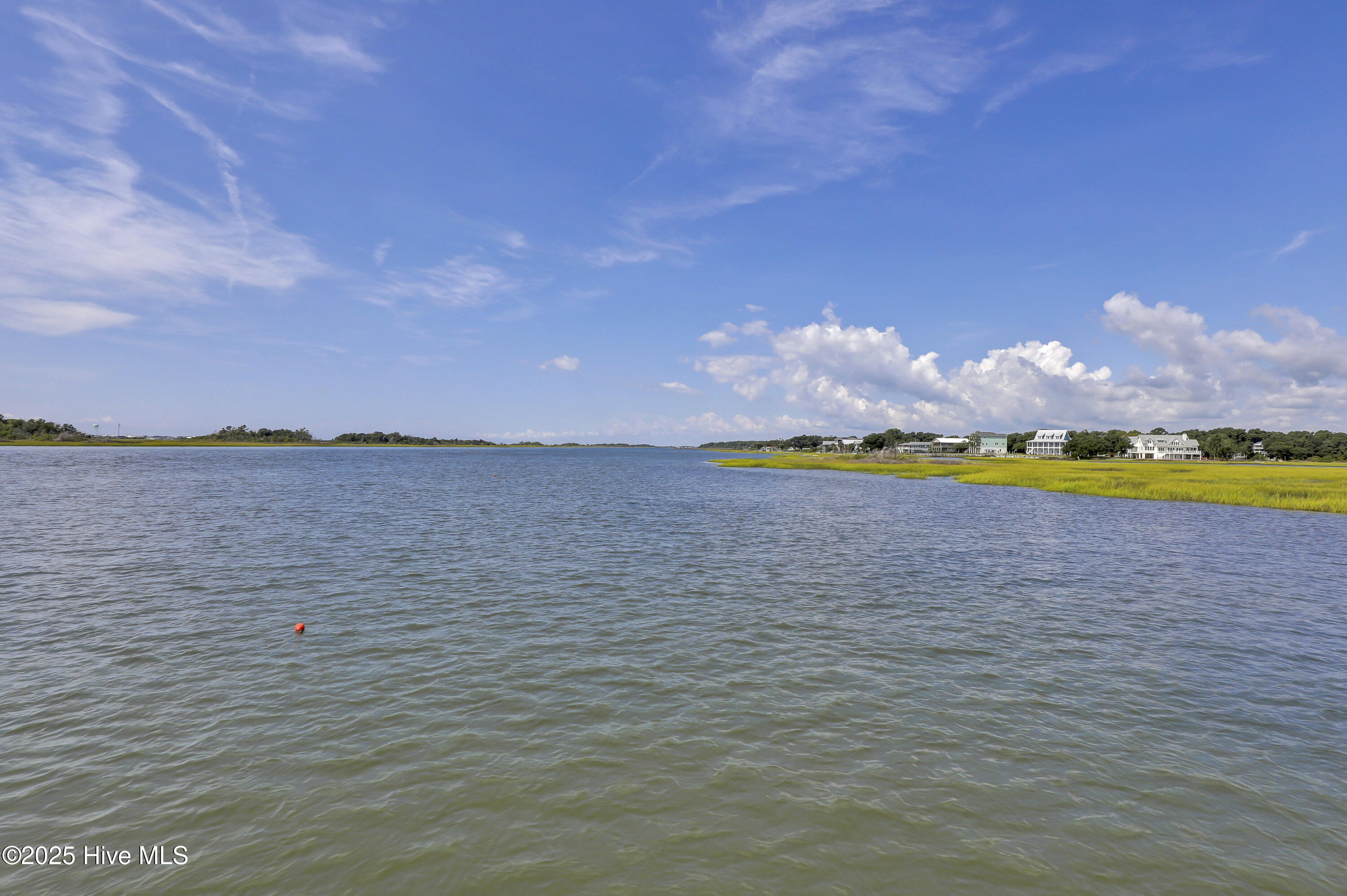 100521732 | Photo 15