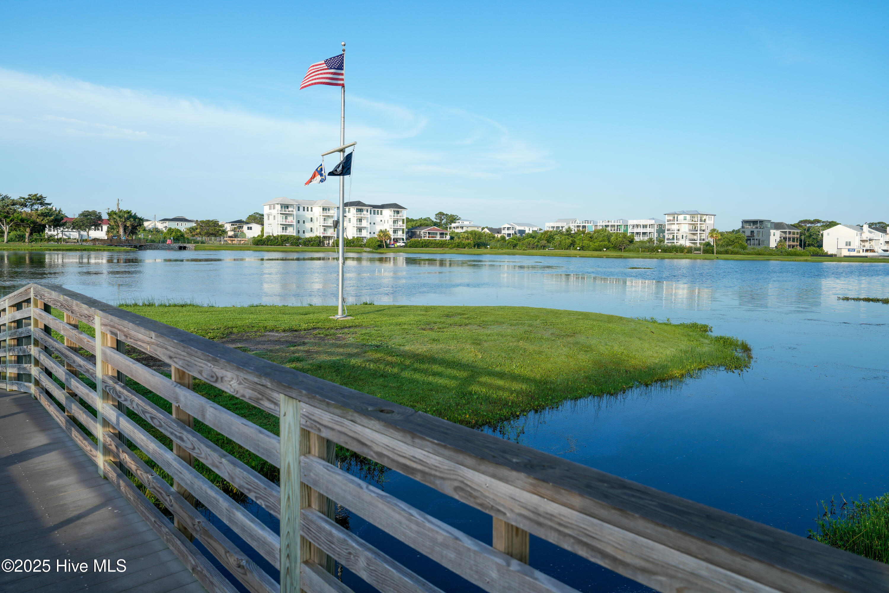 100494864 | Photo 58