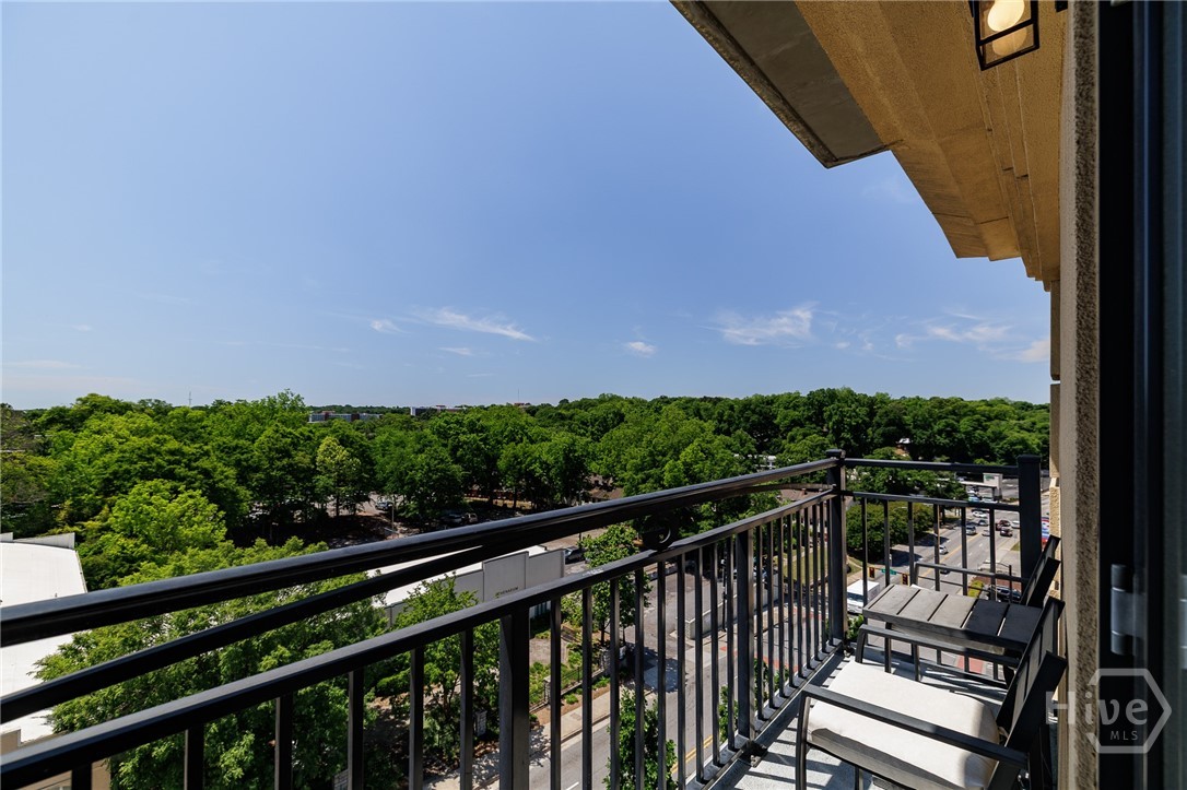 250 W Broad Street 601