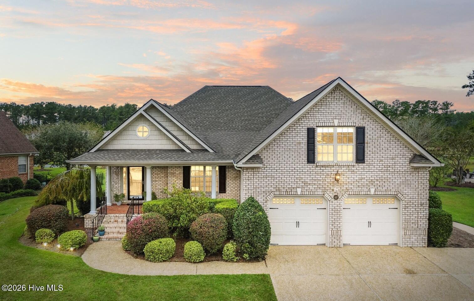 100546164 | Photo 46