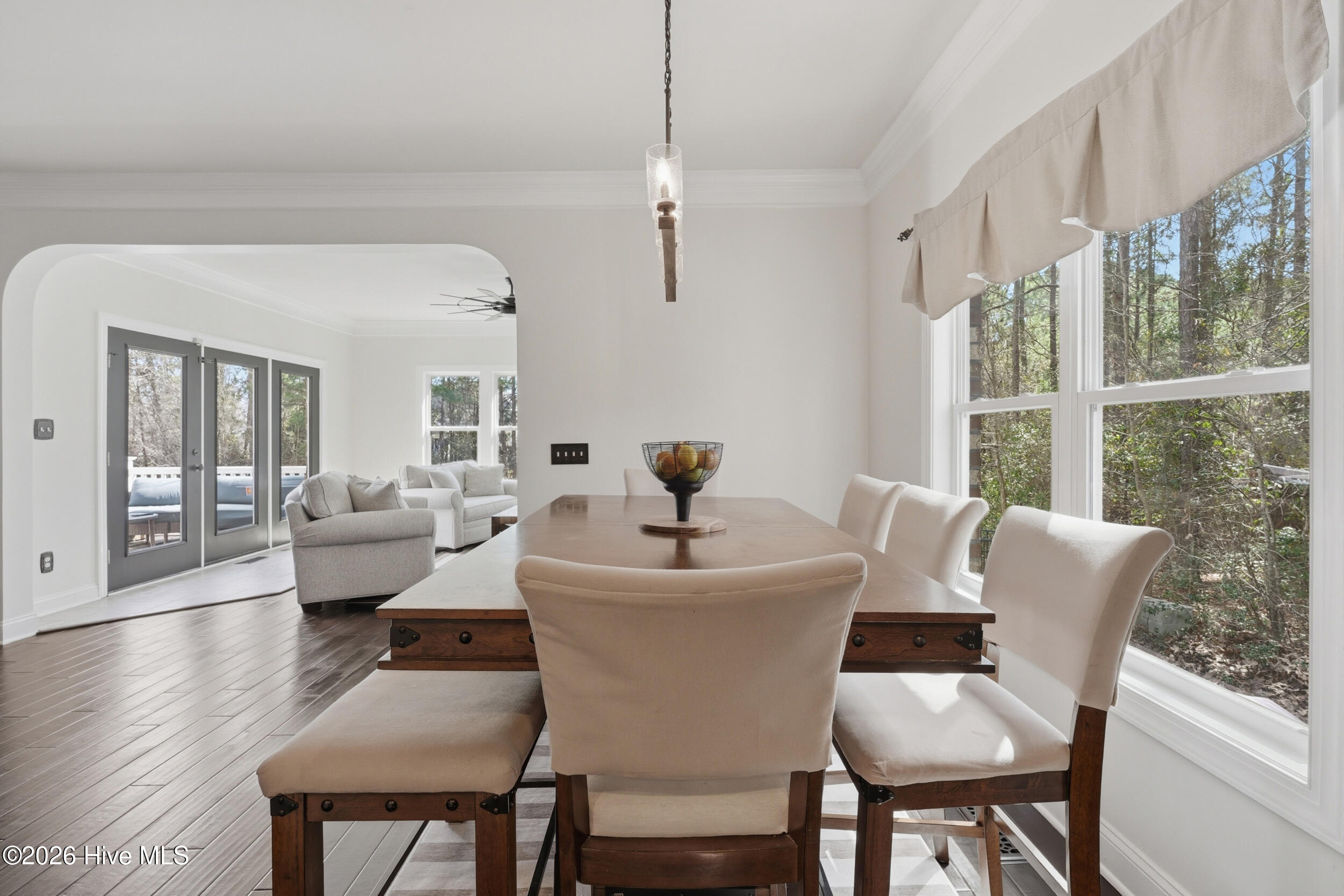 100551970 | Photo 23