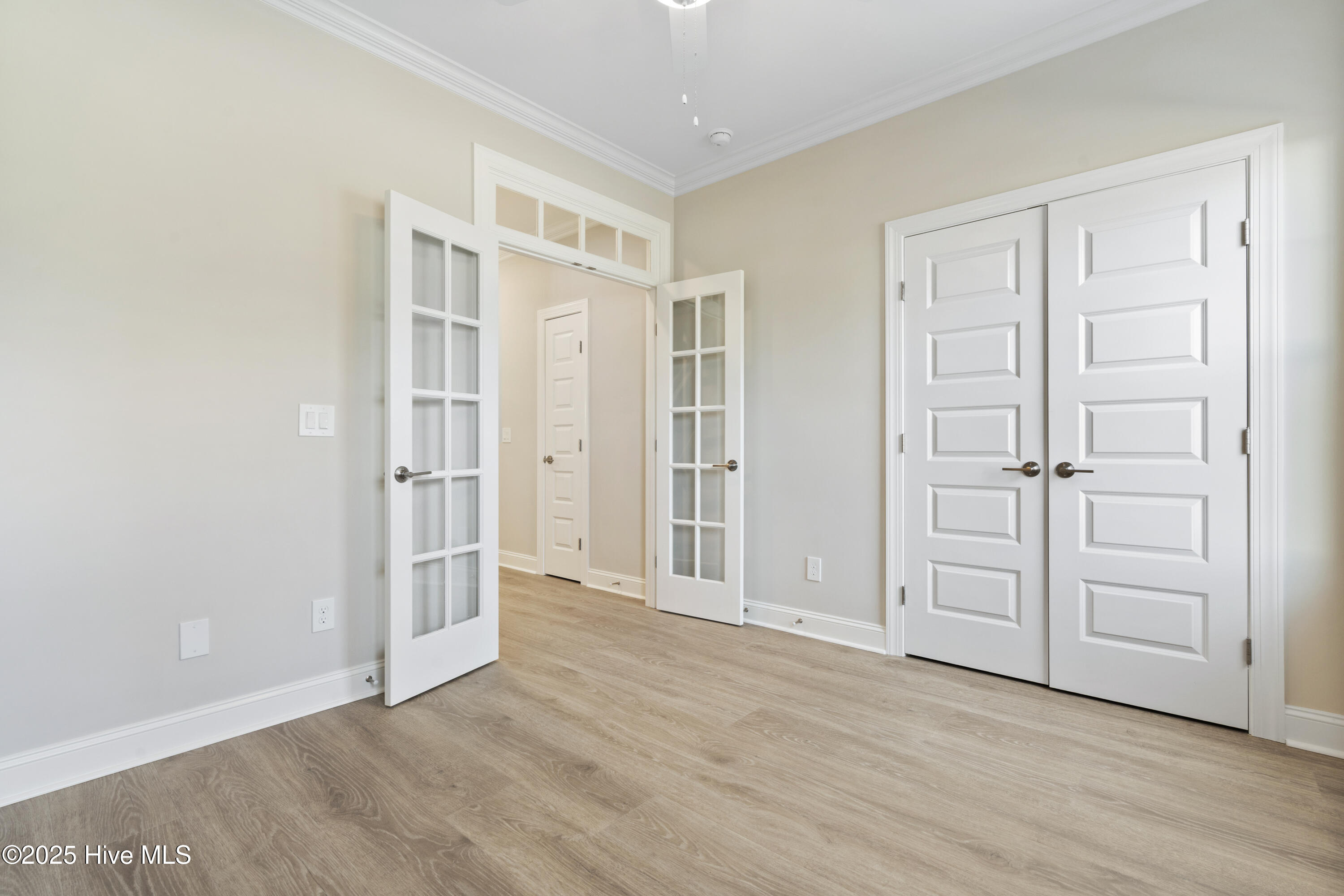 100526979 | Photo 17