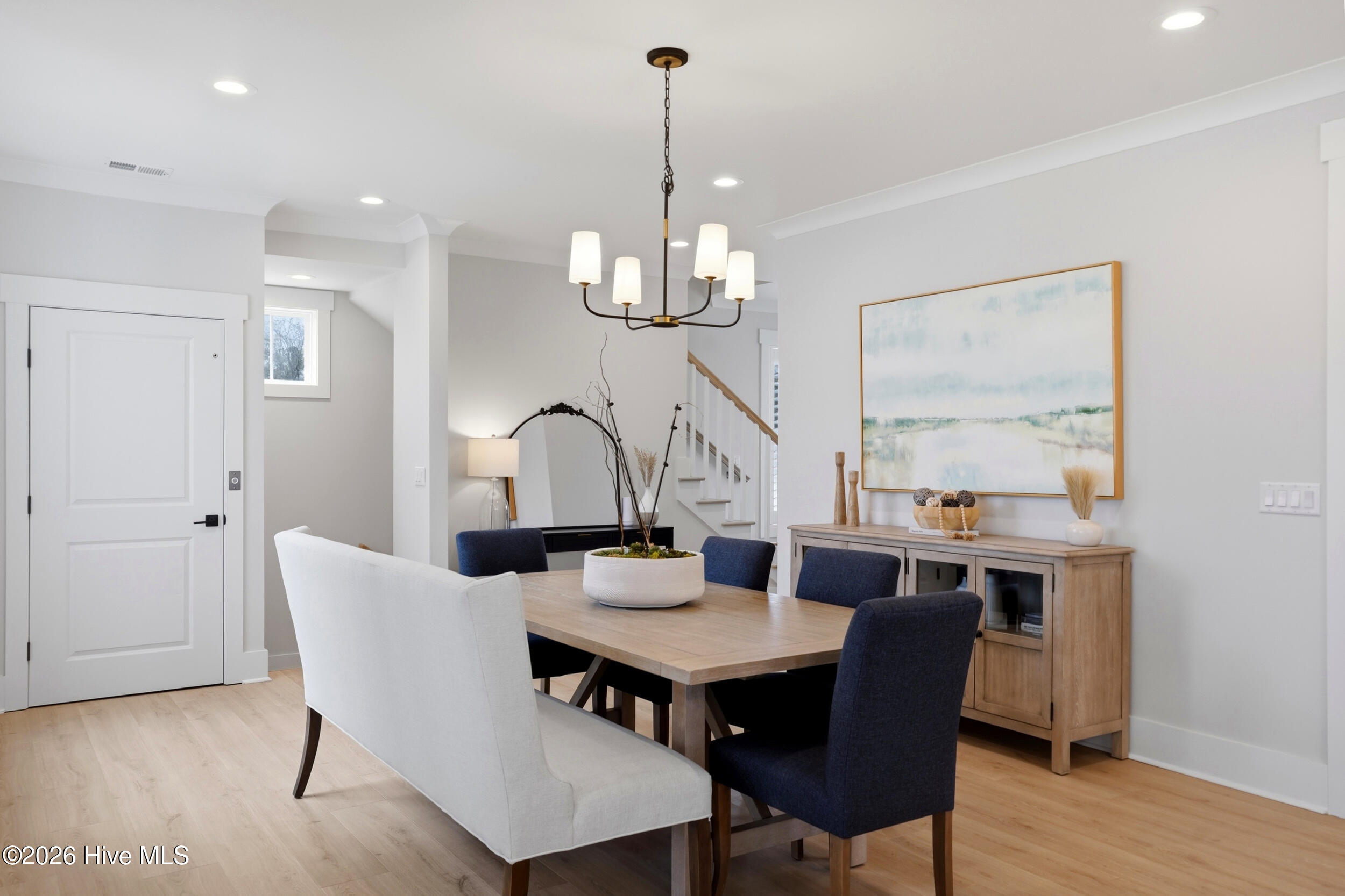 100559672 | Photo 19