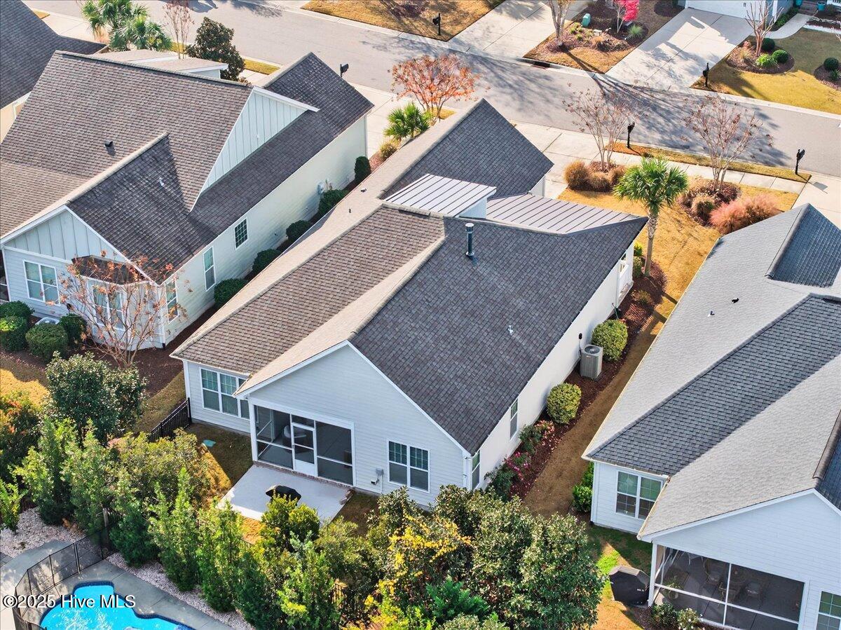 100541370 | Photo 52