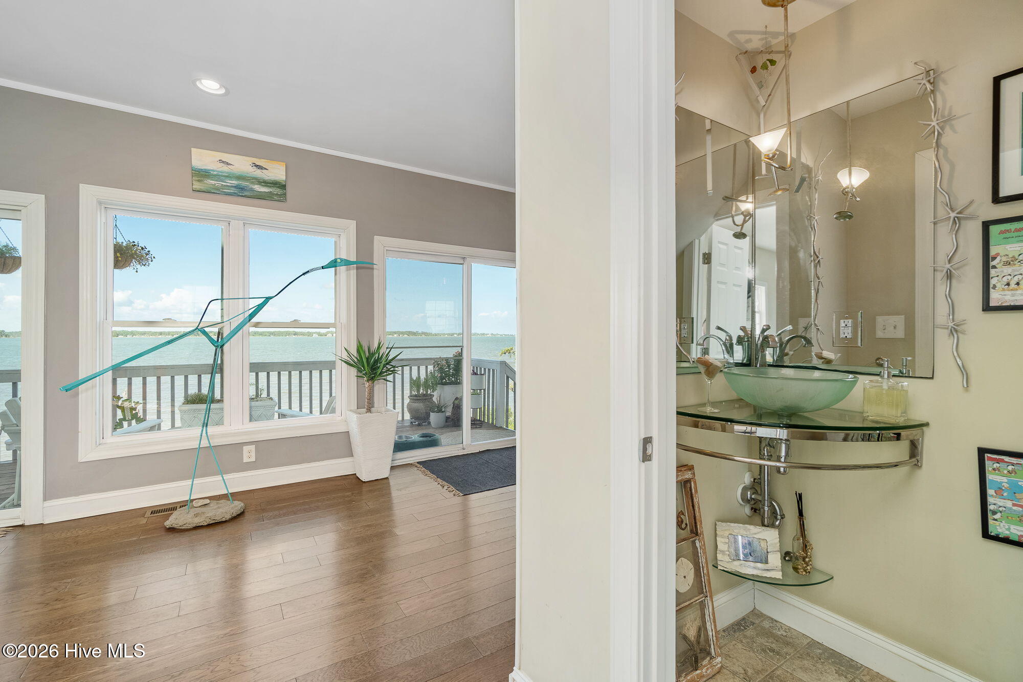 108 Swing Easy Lane, Harkers Island, NC, 28531