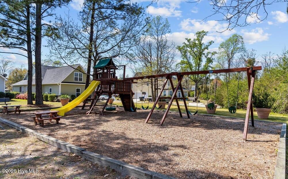 100557574 | Photo 47