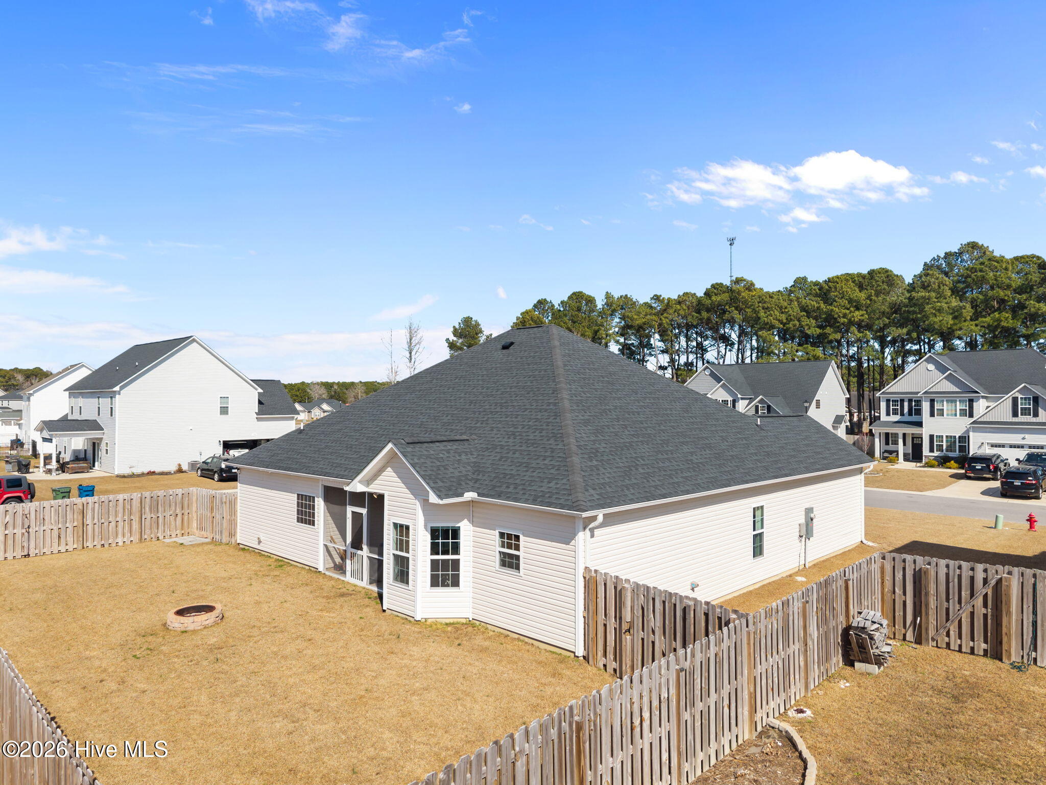 100556491 | Photo 42