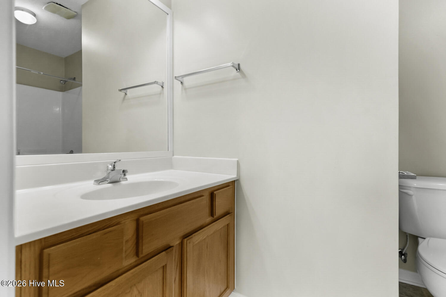 100551118 | Photo 13