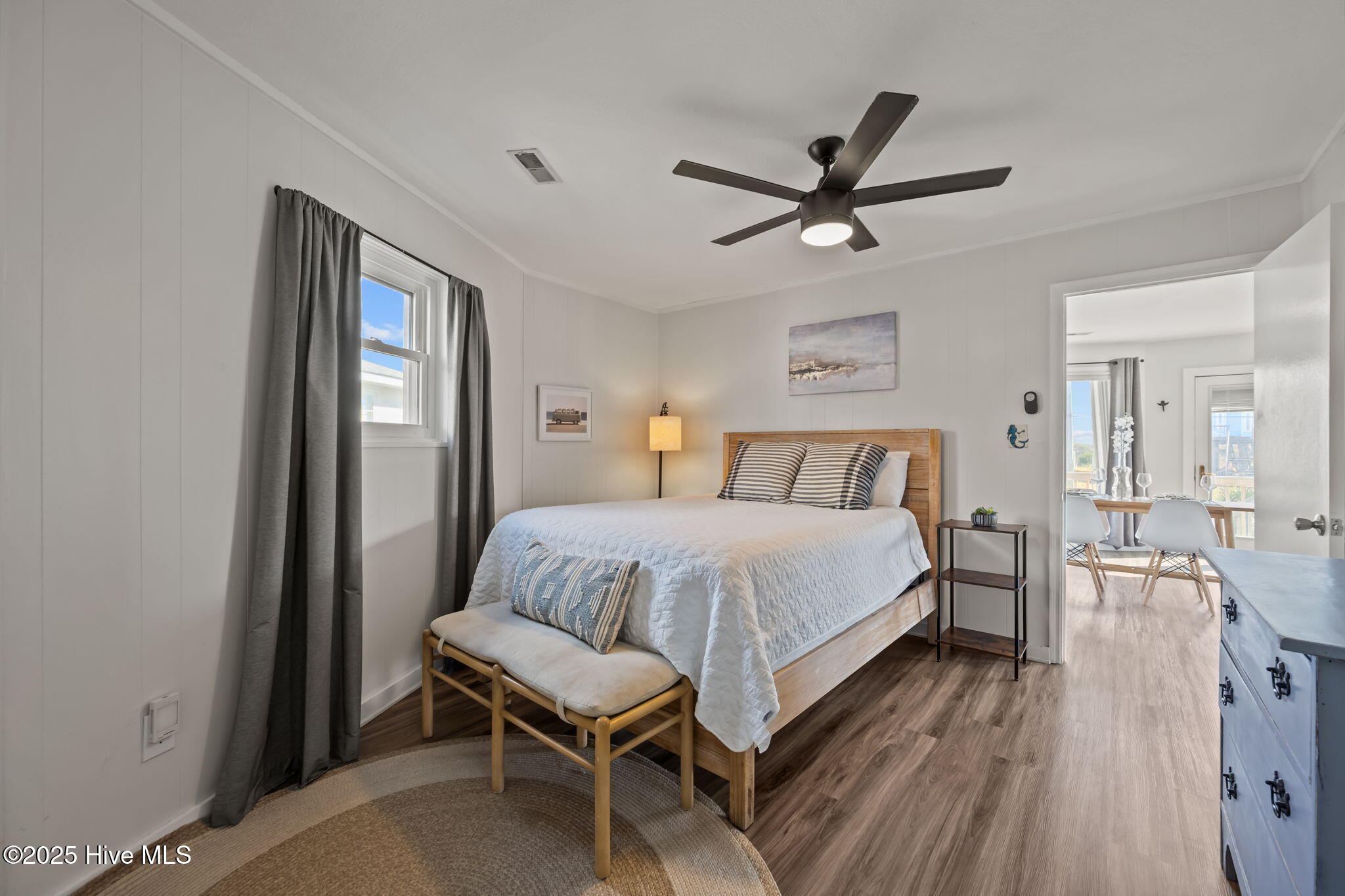 100543608 | Photo 27